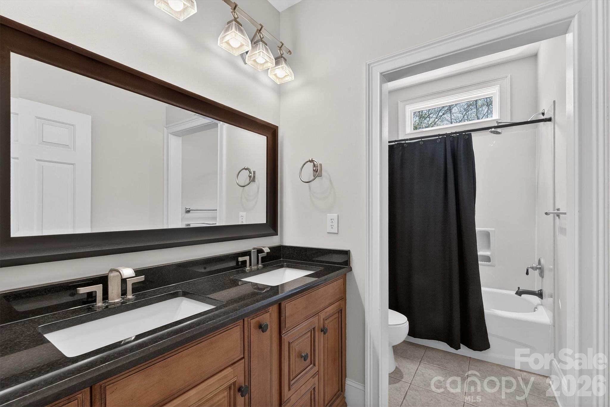 1048 Spyglass Lane — Waxhaw
