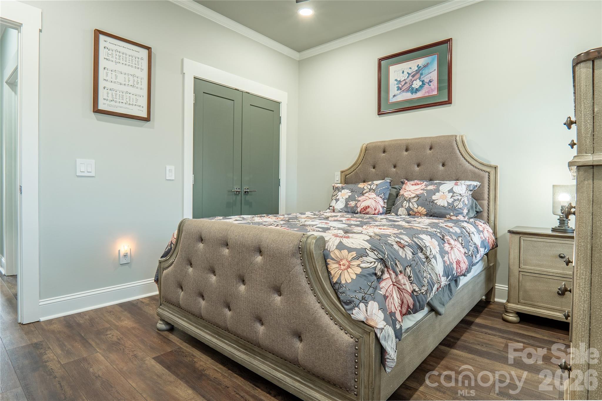 278 Right Prong Road — Ellenboro