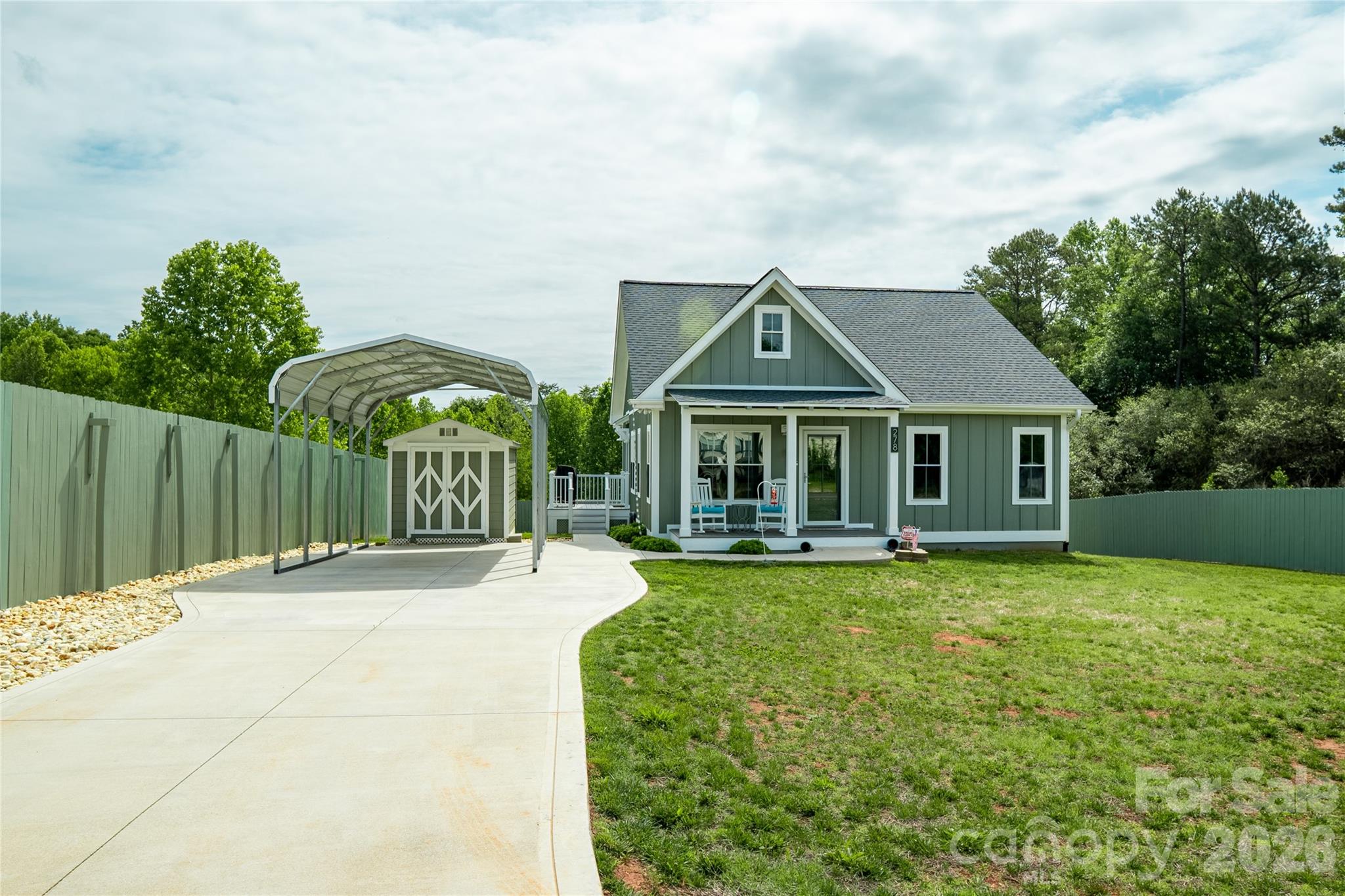 278 Right Prong Road — Ellenboro