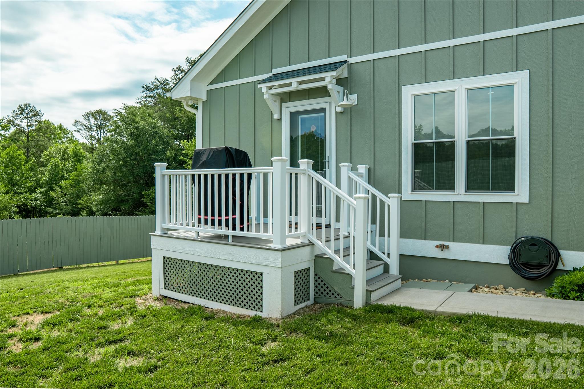 278 Right Prong Road — Ellenboro