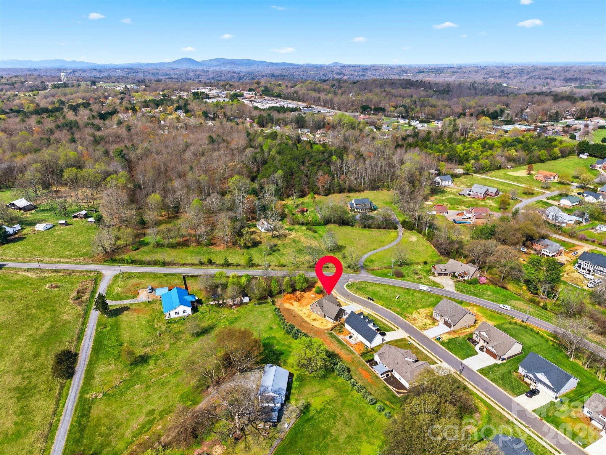 4957 Southview Drive — Hickory