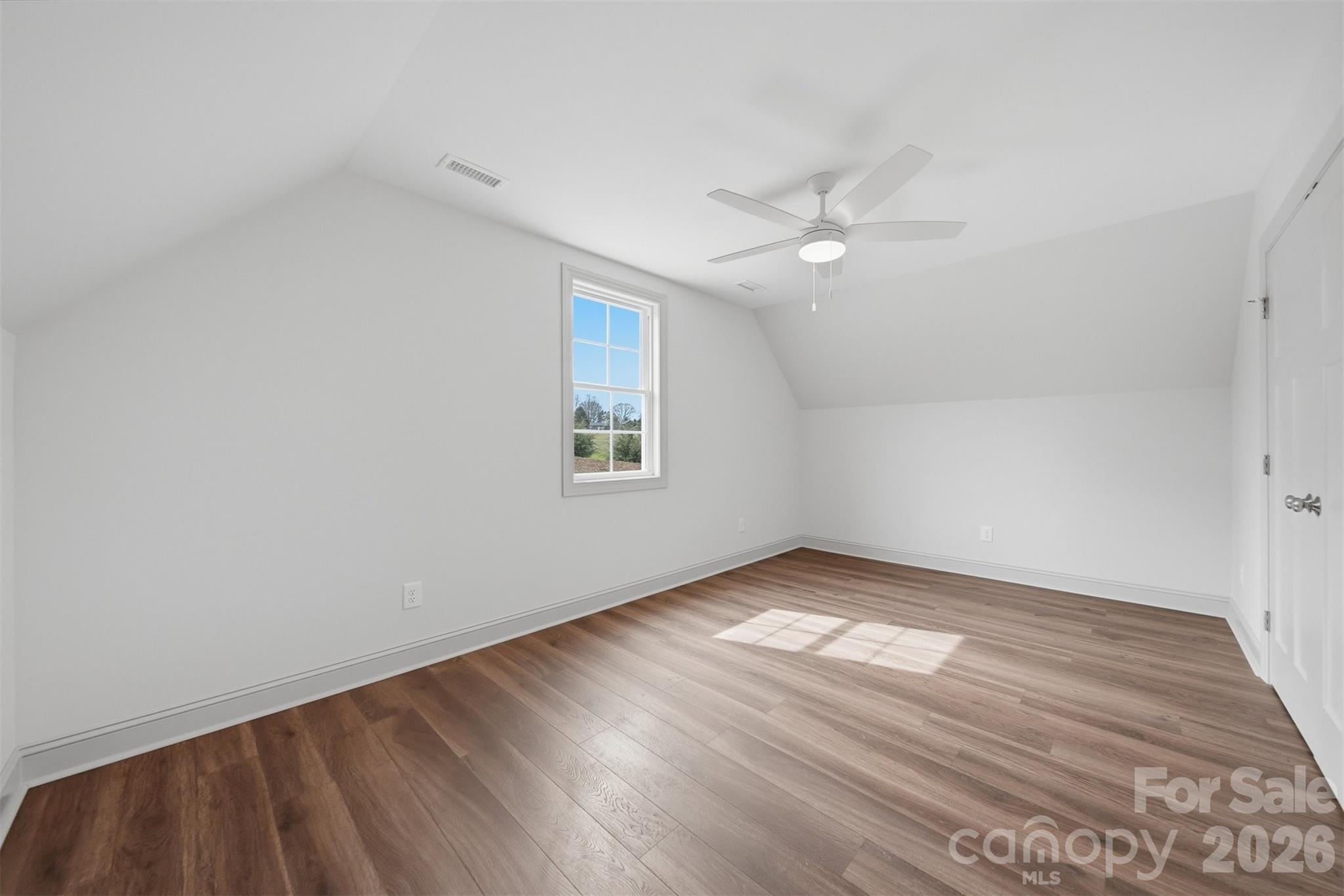 4957 Southview Drive — Hickory