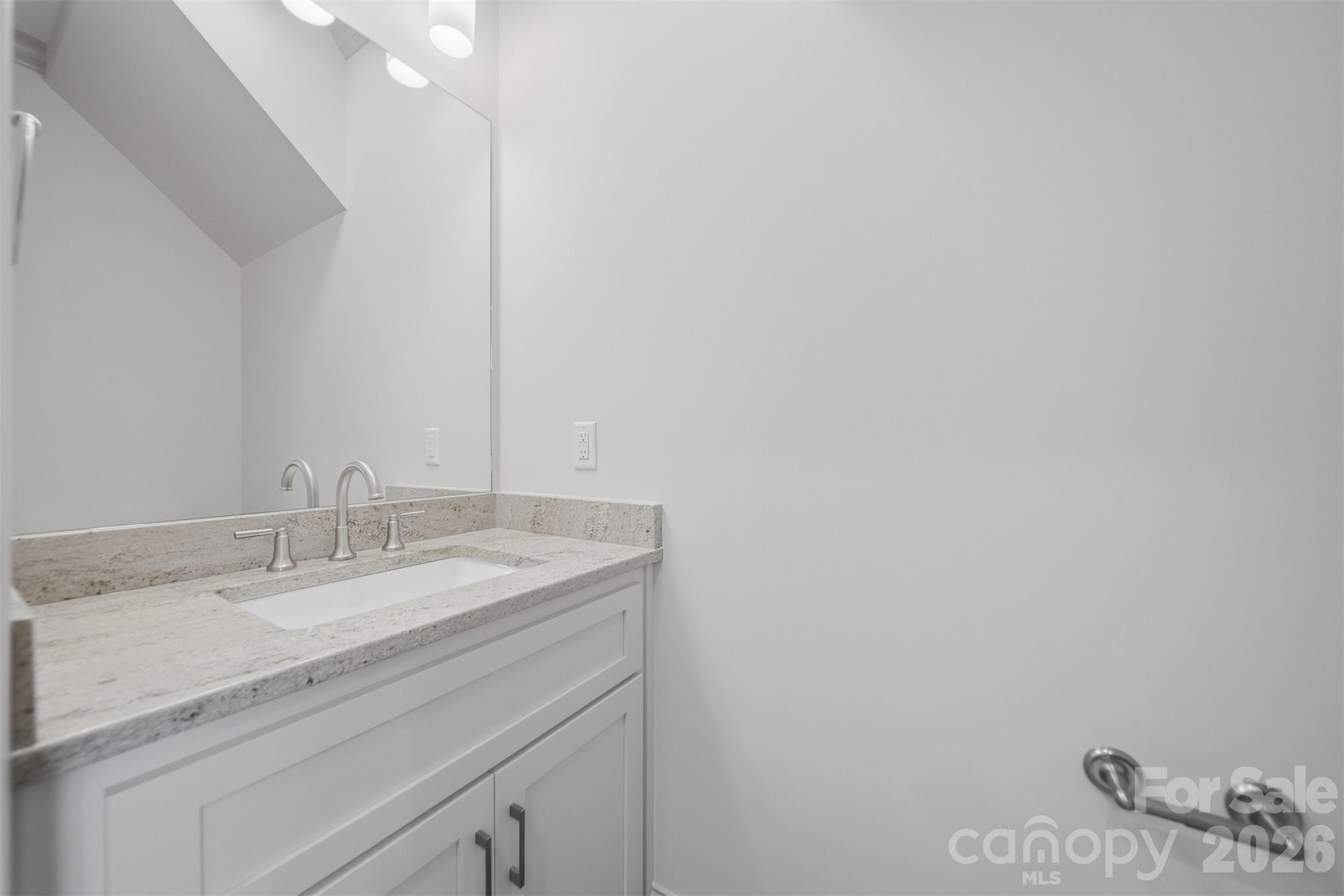 4957 Southview Drive — Hickory