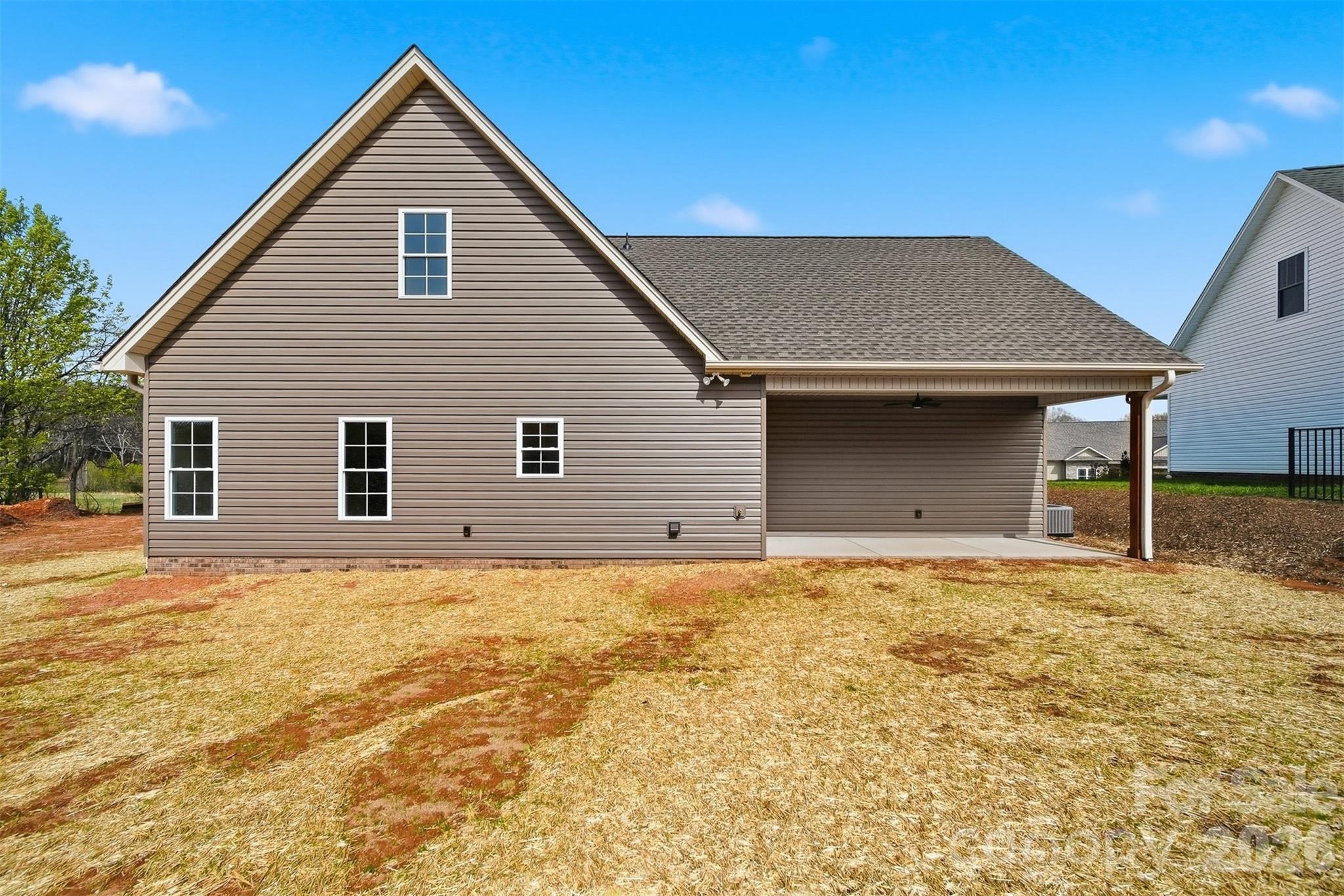 4957 Southview Drive — Hickory