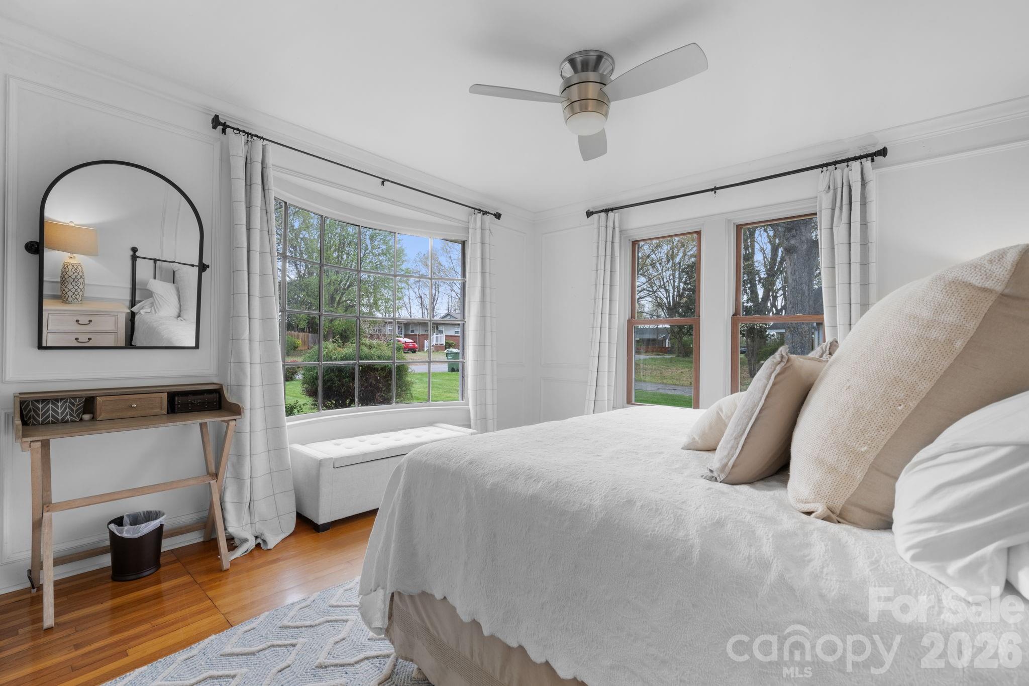 95 18th Avenue NW — Hickory