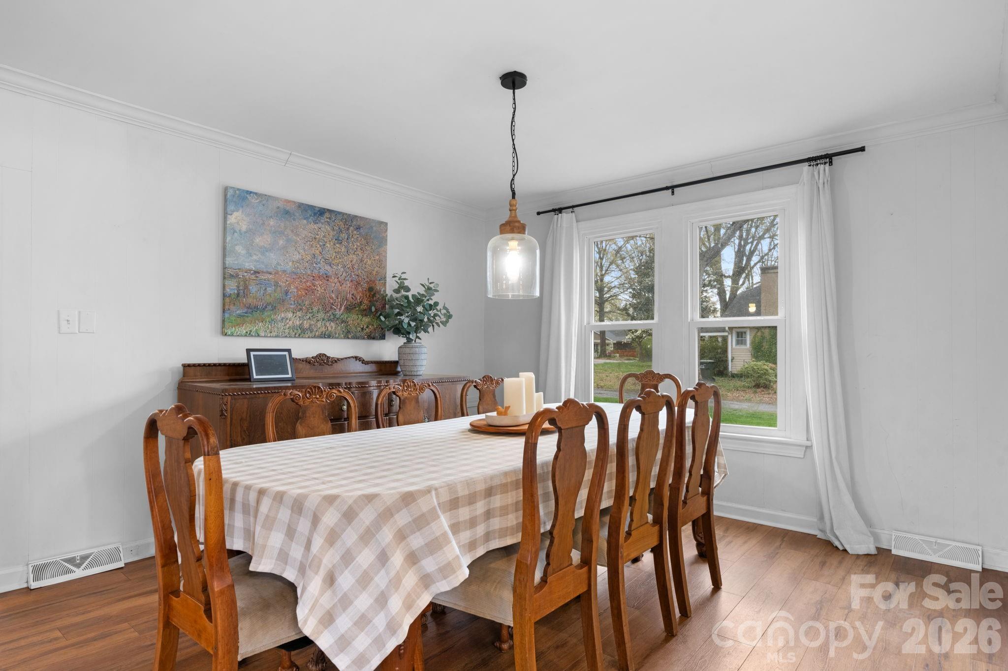 95 18th Avenue NW — Hickory
