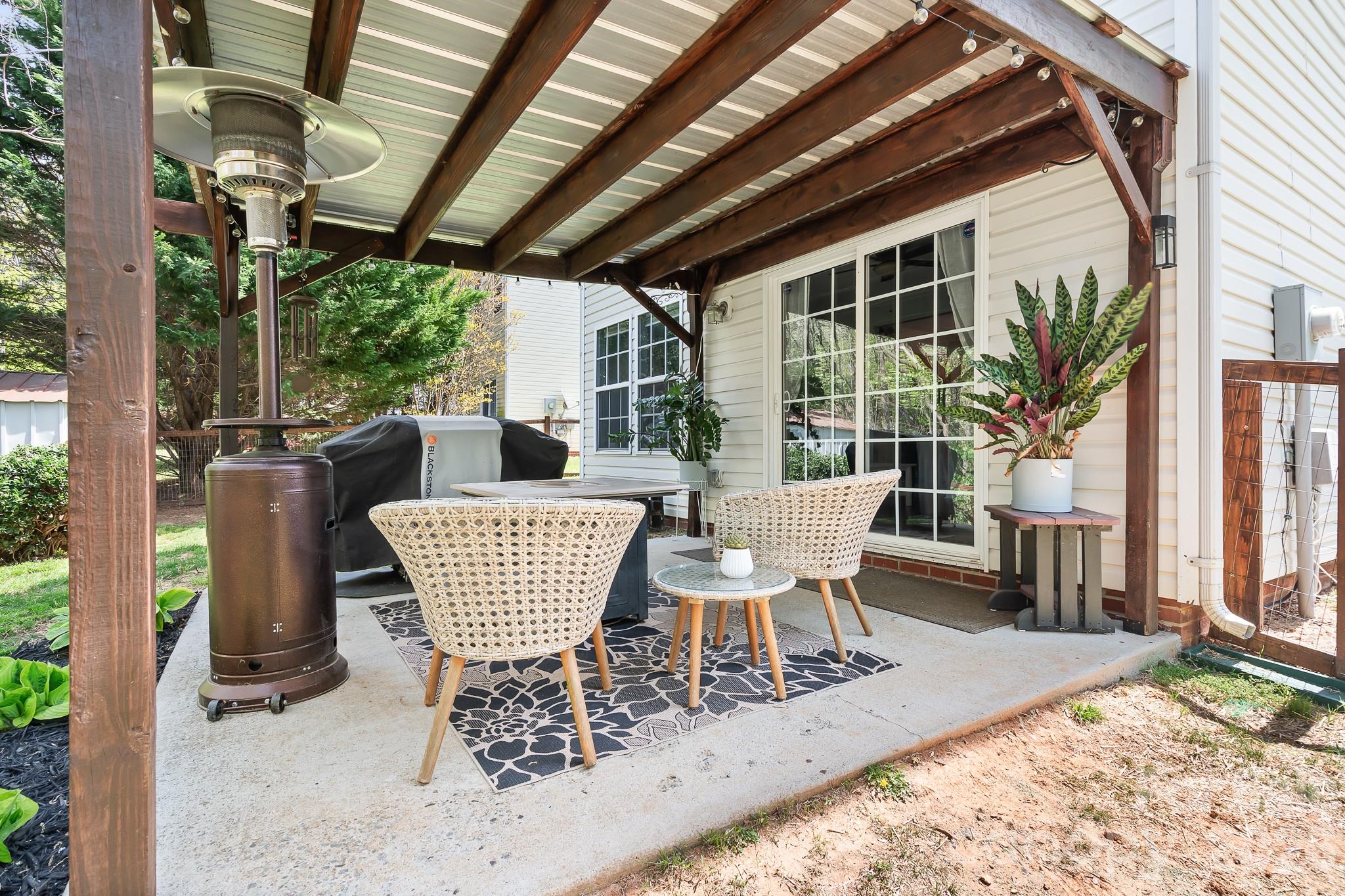 520 E Iredell Avenue — Mooresville