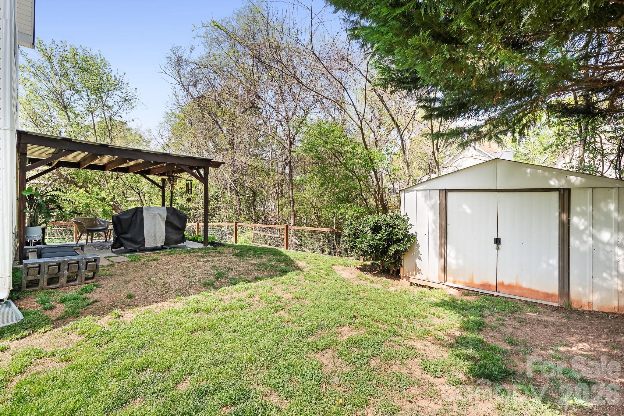520 E Iredell Avenue — Mooresville