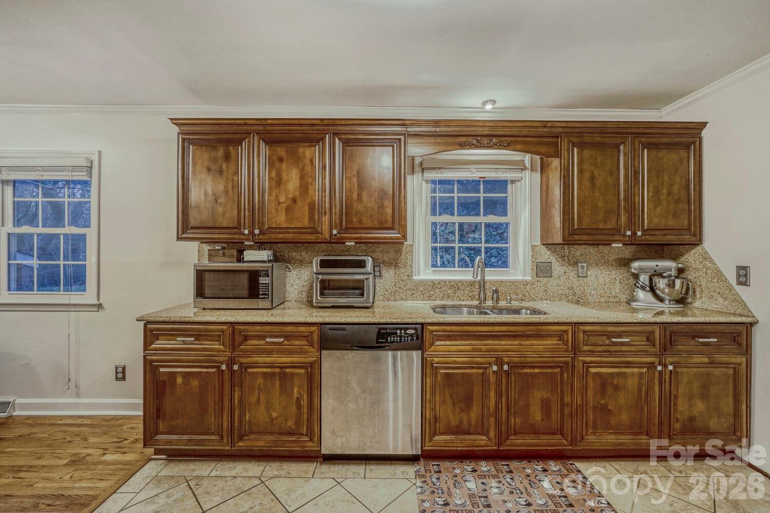 1315 Shady Bluff Drive — Charlotte