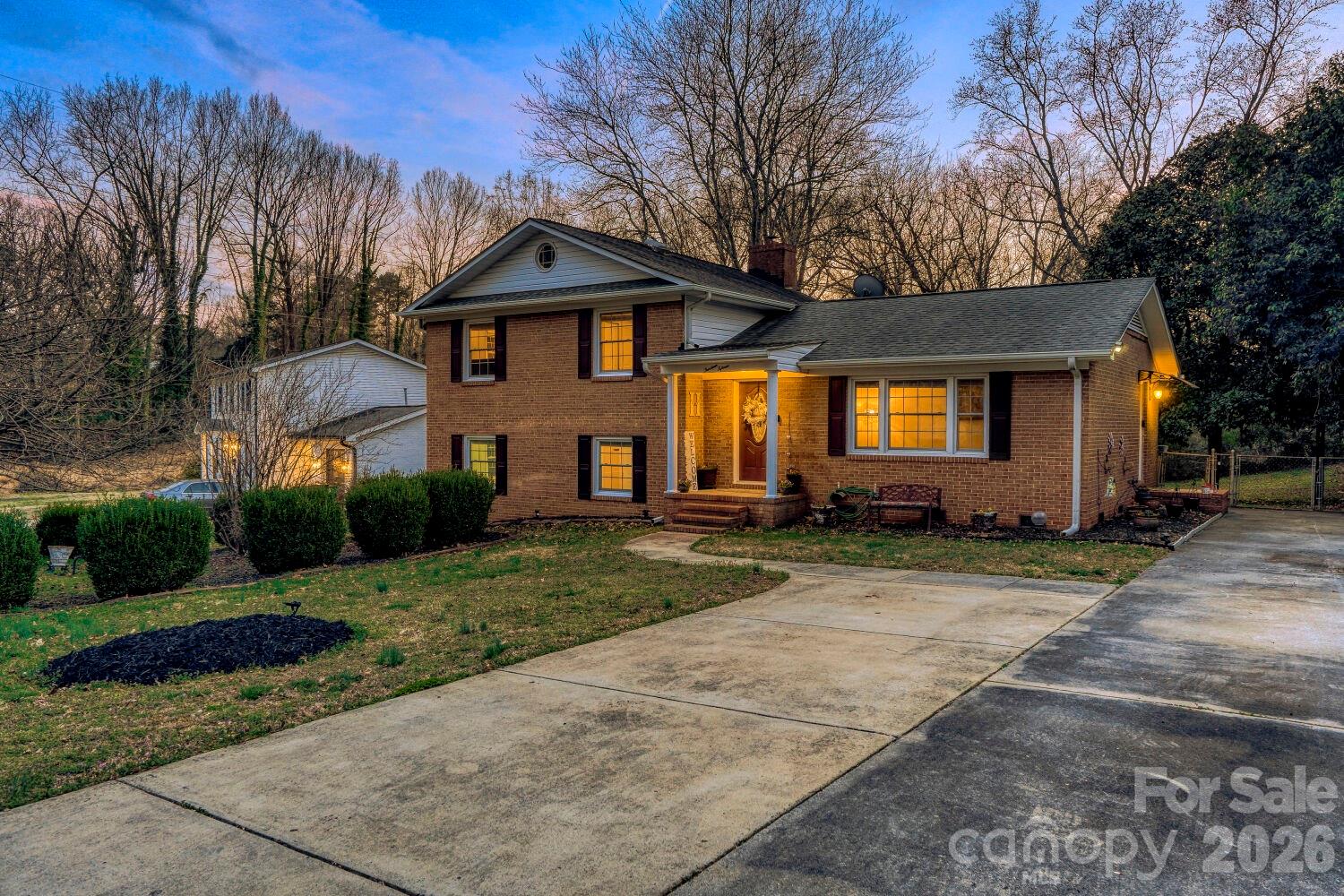 1315 Shady Bluff Drive — Charlotte