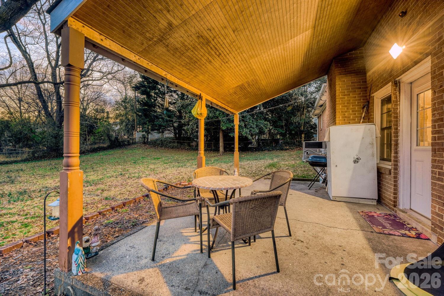 1315 Shady Bluff Drive — Charlotte
