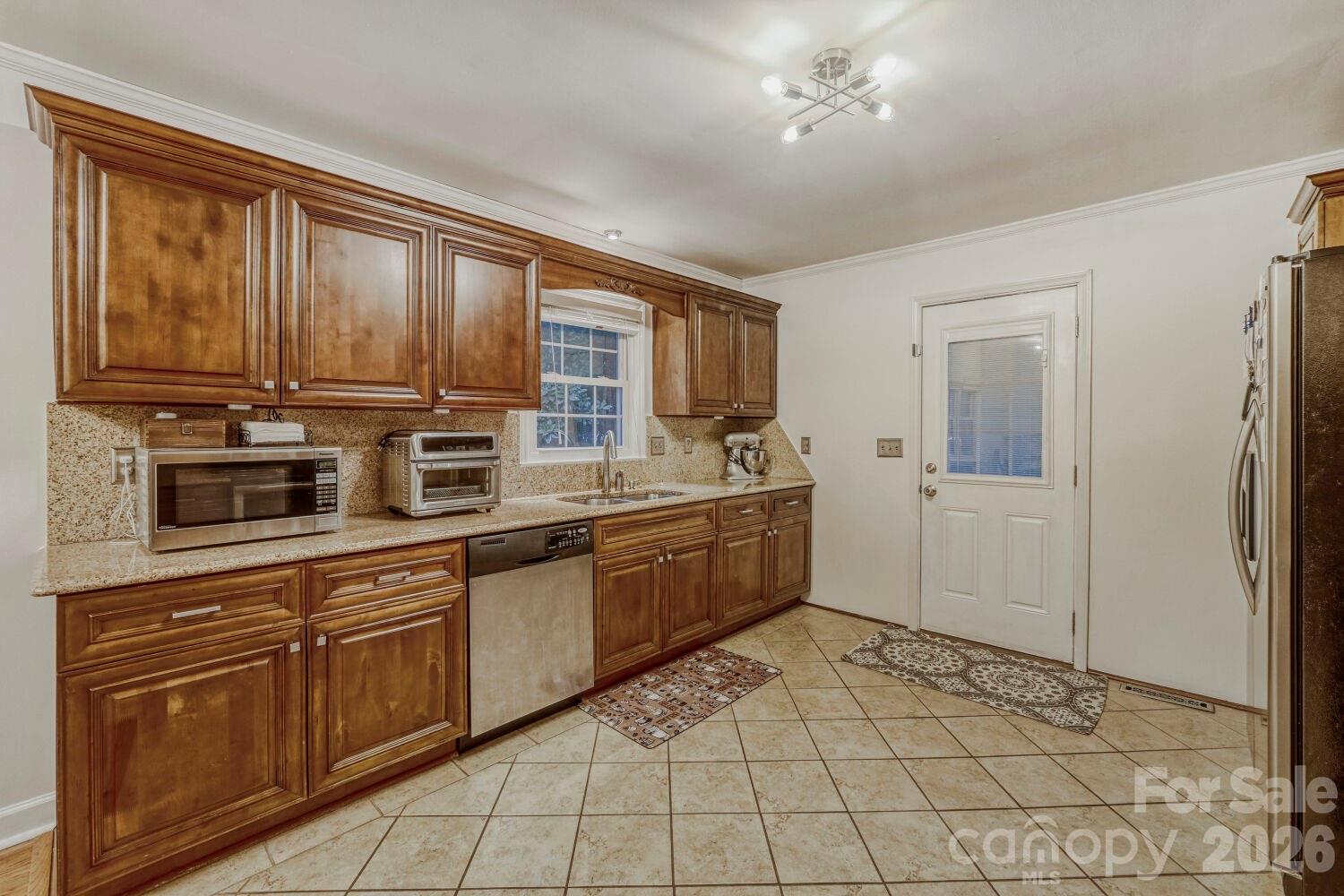 1315 Shady Bluff Drive — Charlotte