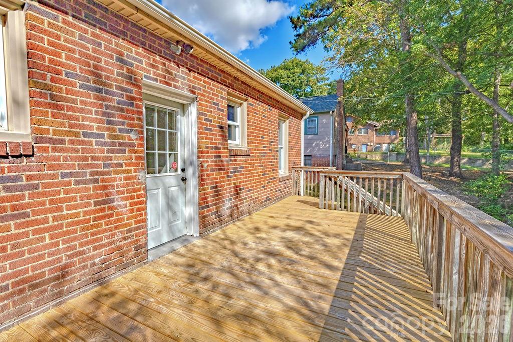 2325 N Glenn Avenue — Winston Salem
