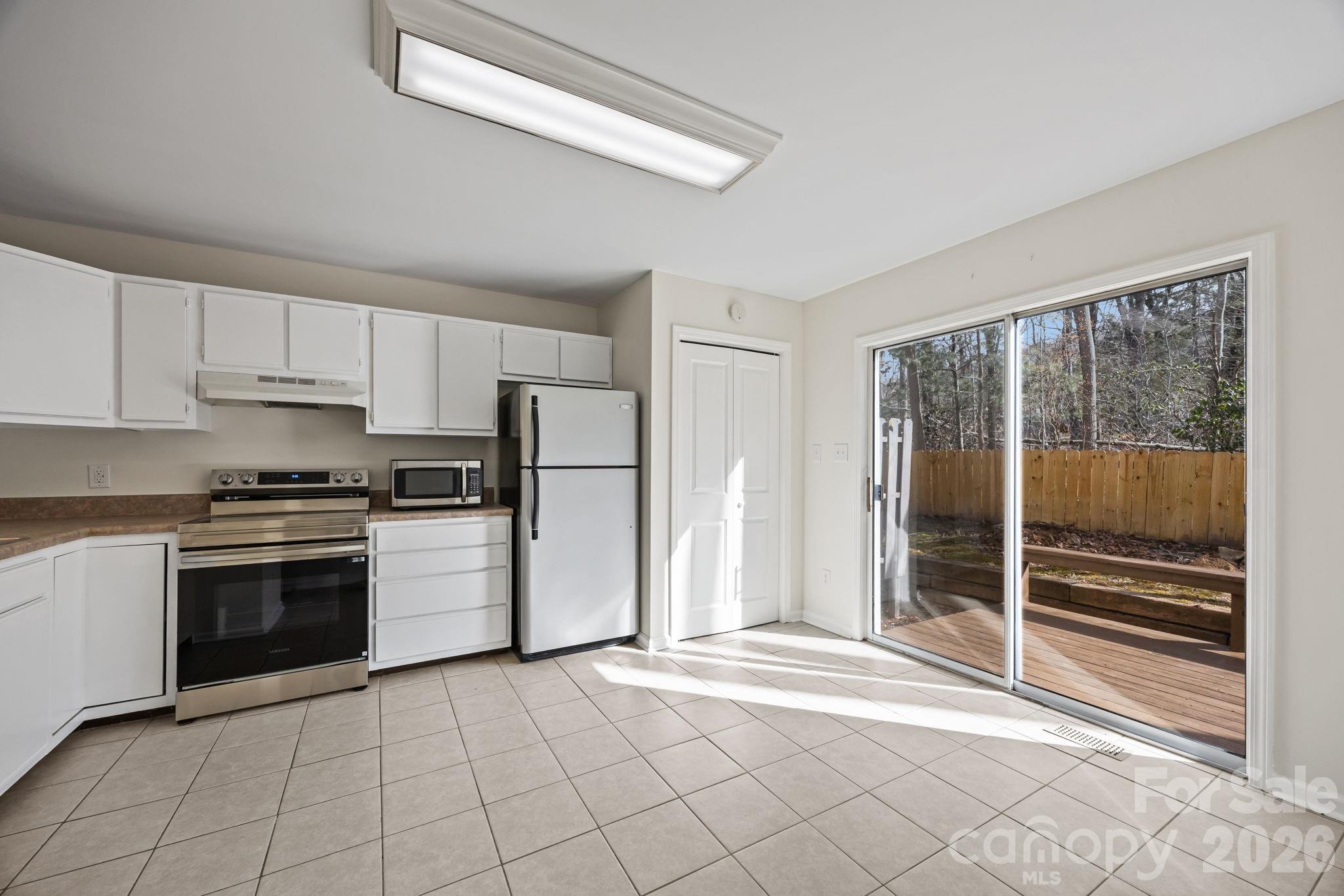 6 Azalea Road #F — Arden