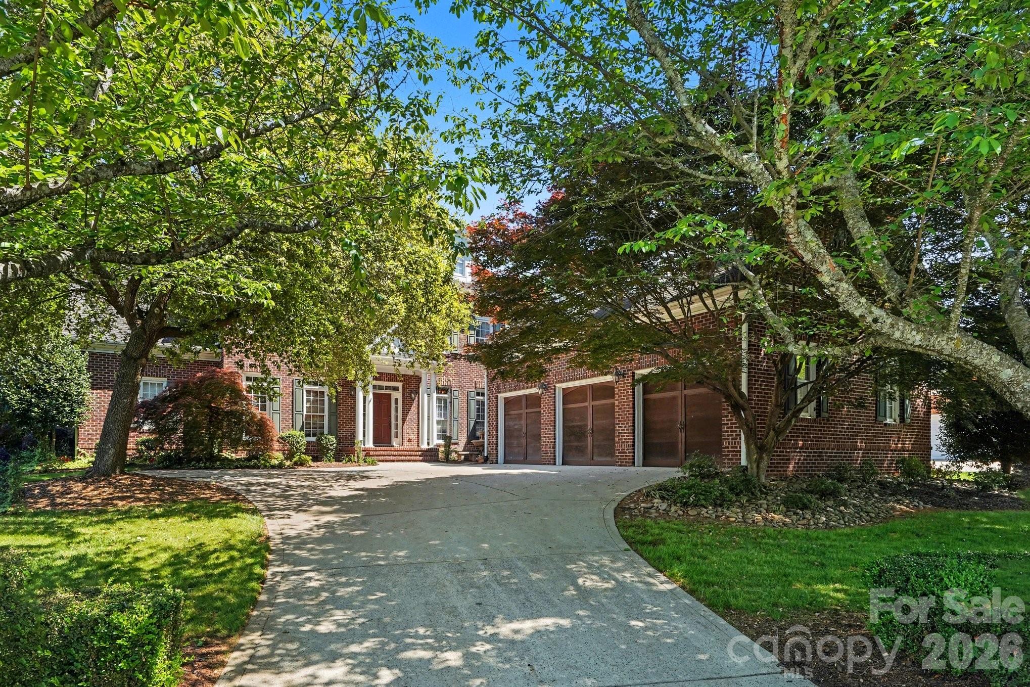7609 Windaliere Drive — Cornelius