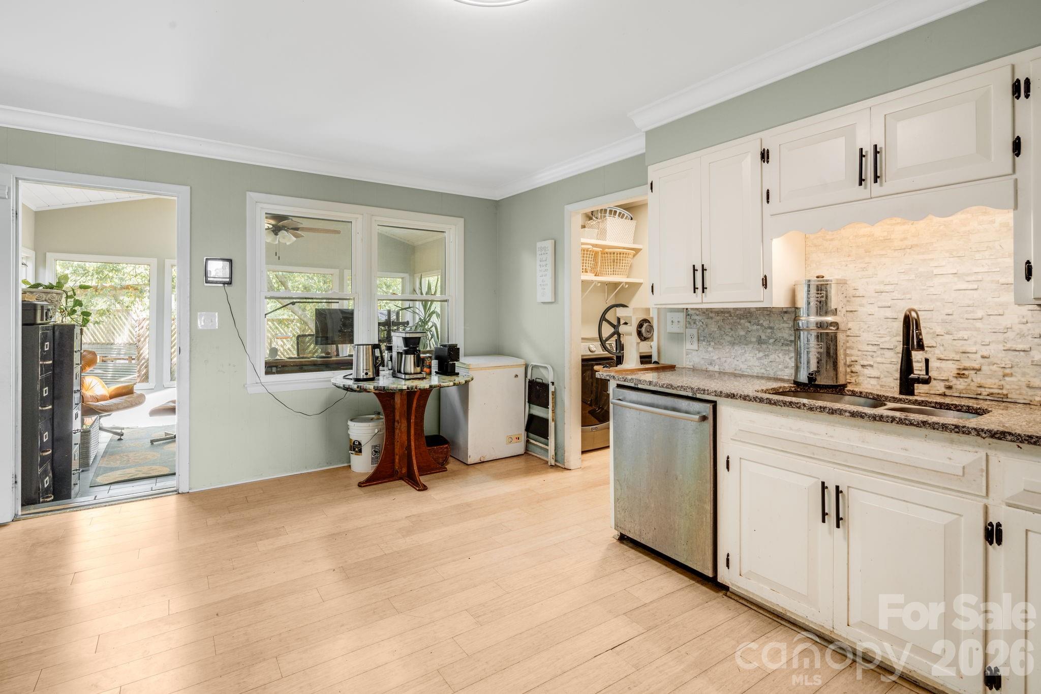 1737 Whitesides Road — Forest City