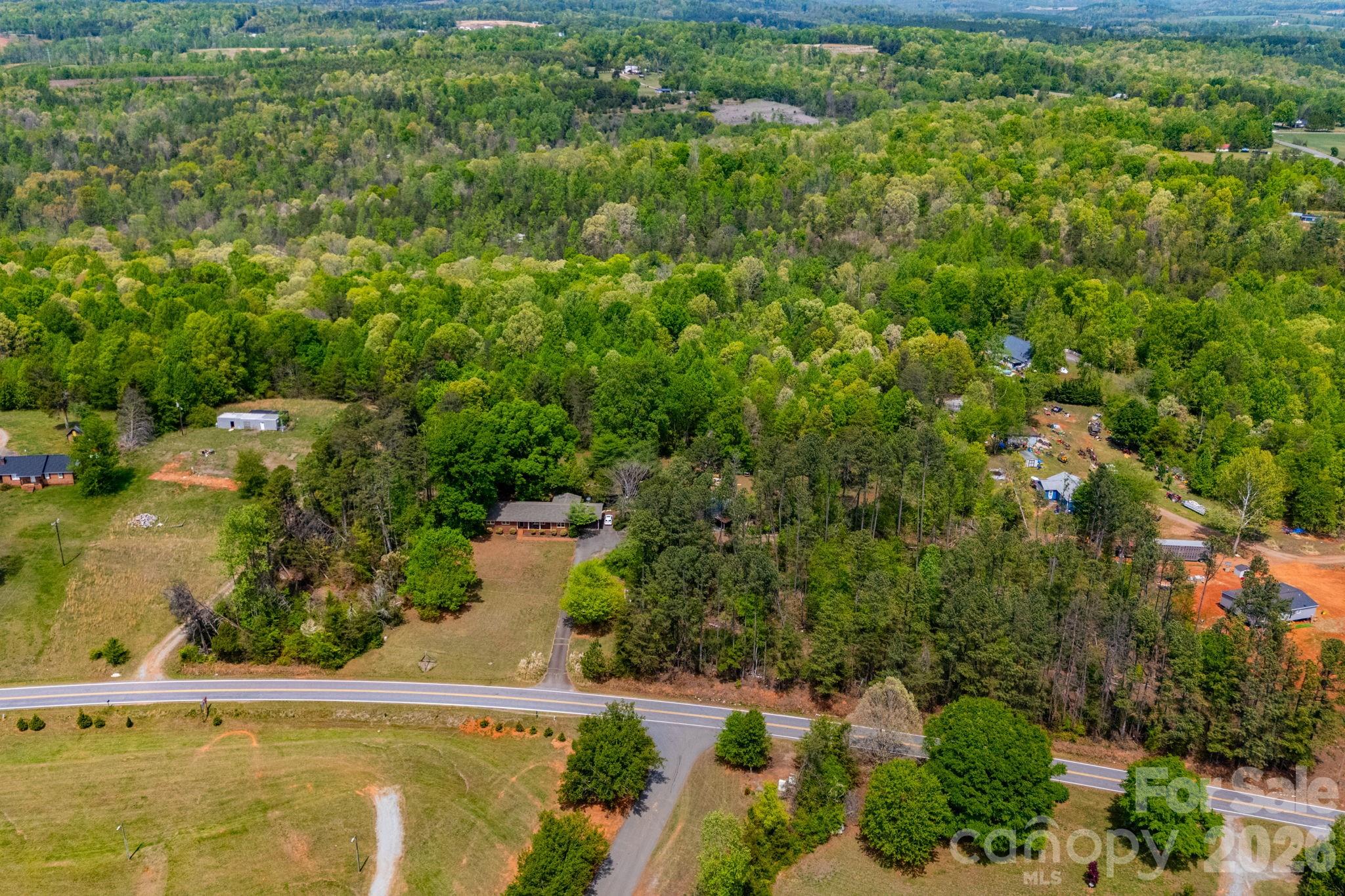 1737 Whitesides Road — Forest City