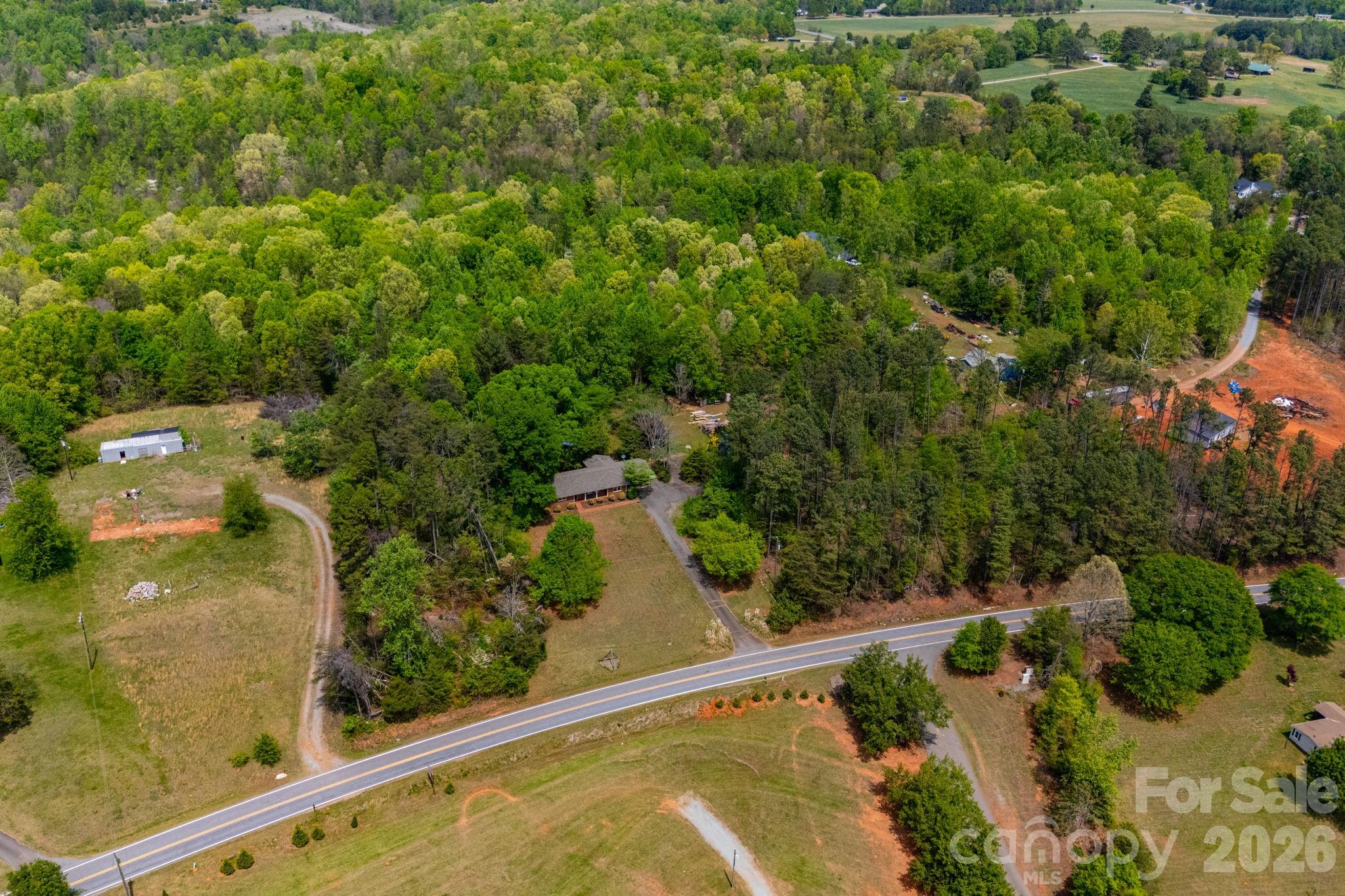 1737 Whitesides Road — Forest City