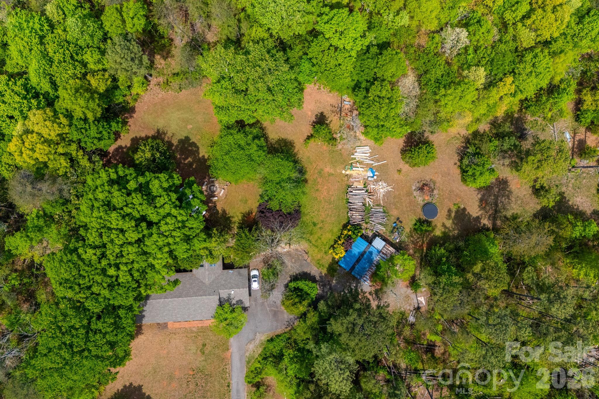 1737 Whitesides Road — Forest City