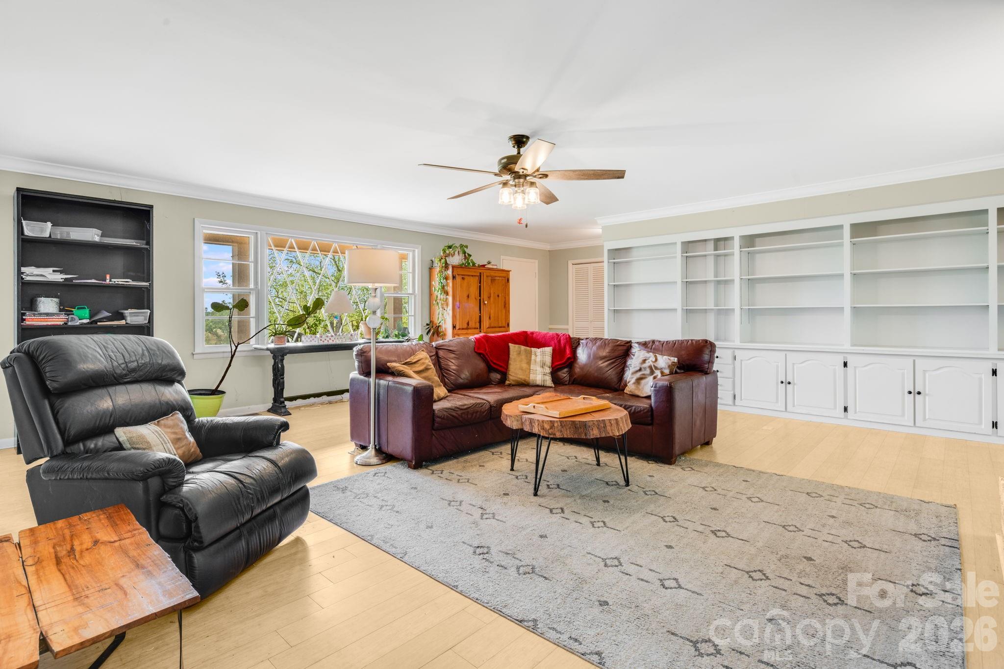 1737 Whitesides Road — Forest City
