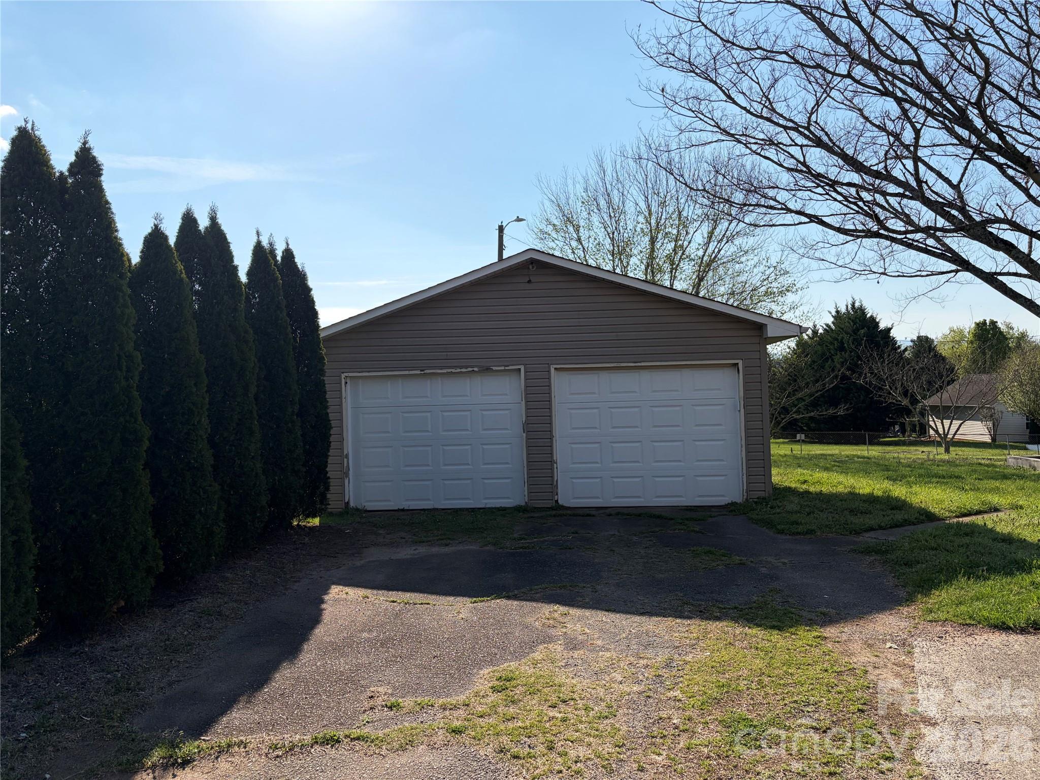 405 Jug Wilson Street — Morganton