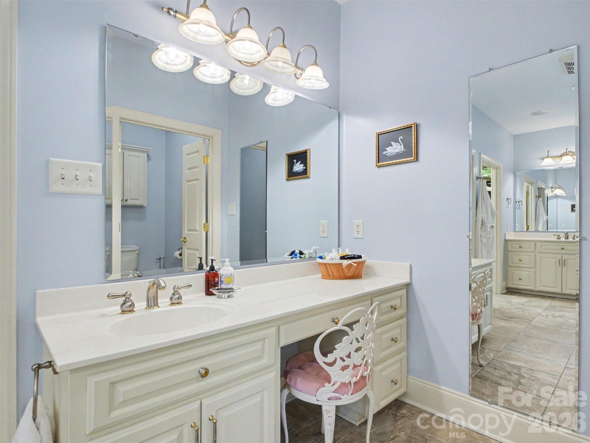 1422 Stone Gate Drive — Shelby