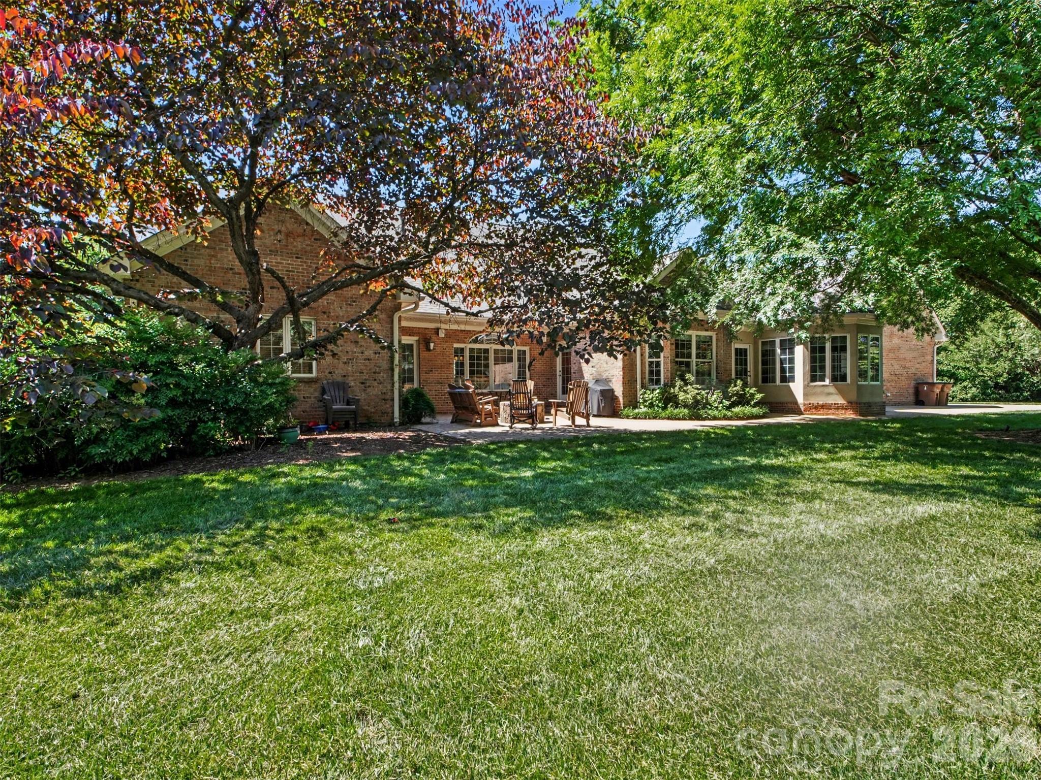 1422 Stone Gate Drive — Shelby