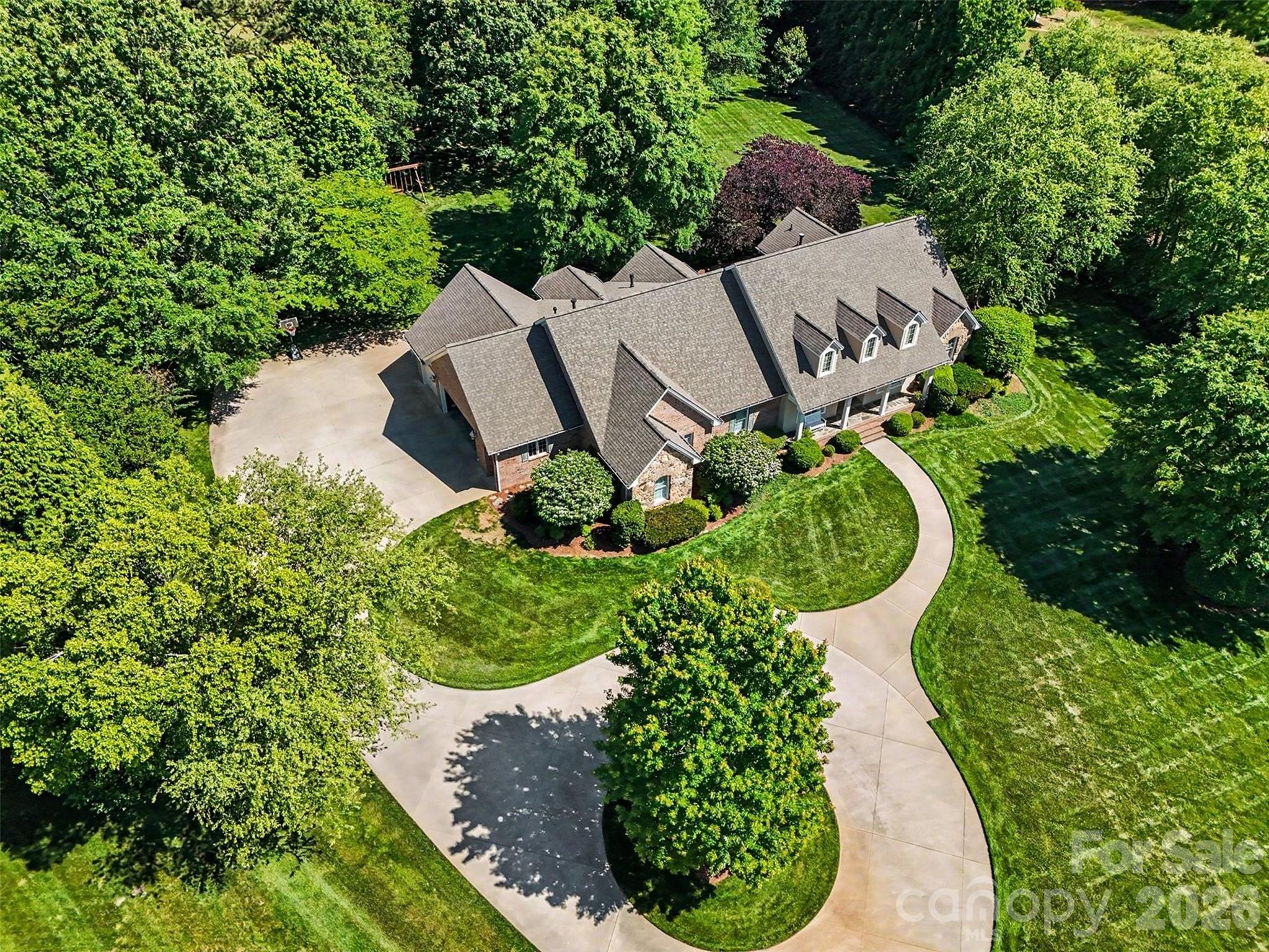 1422 Stone Gate Drive — Shelby