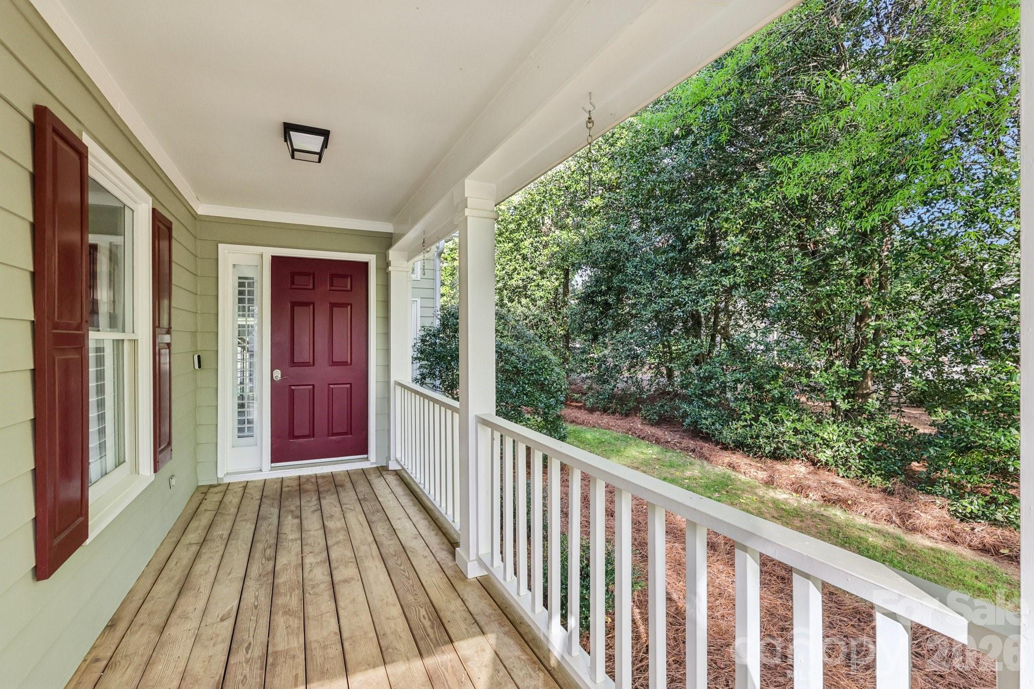206 Millingport Lane — New London