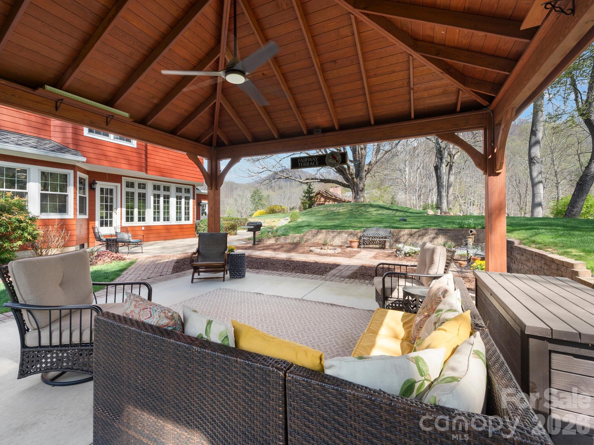 223 Fairway Terrace — Canton