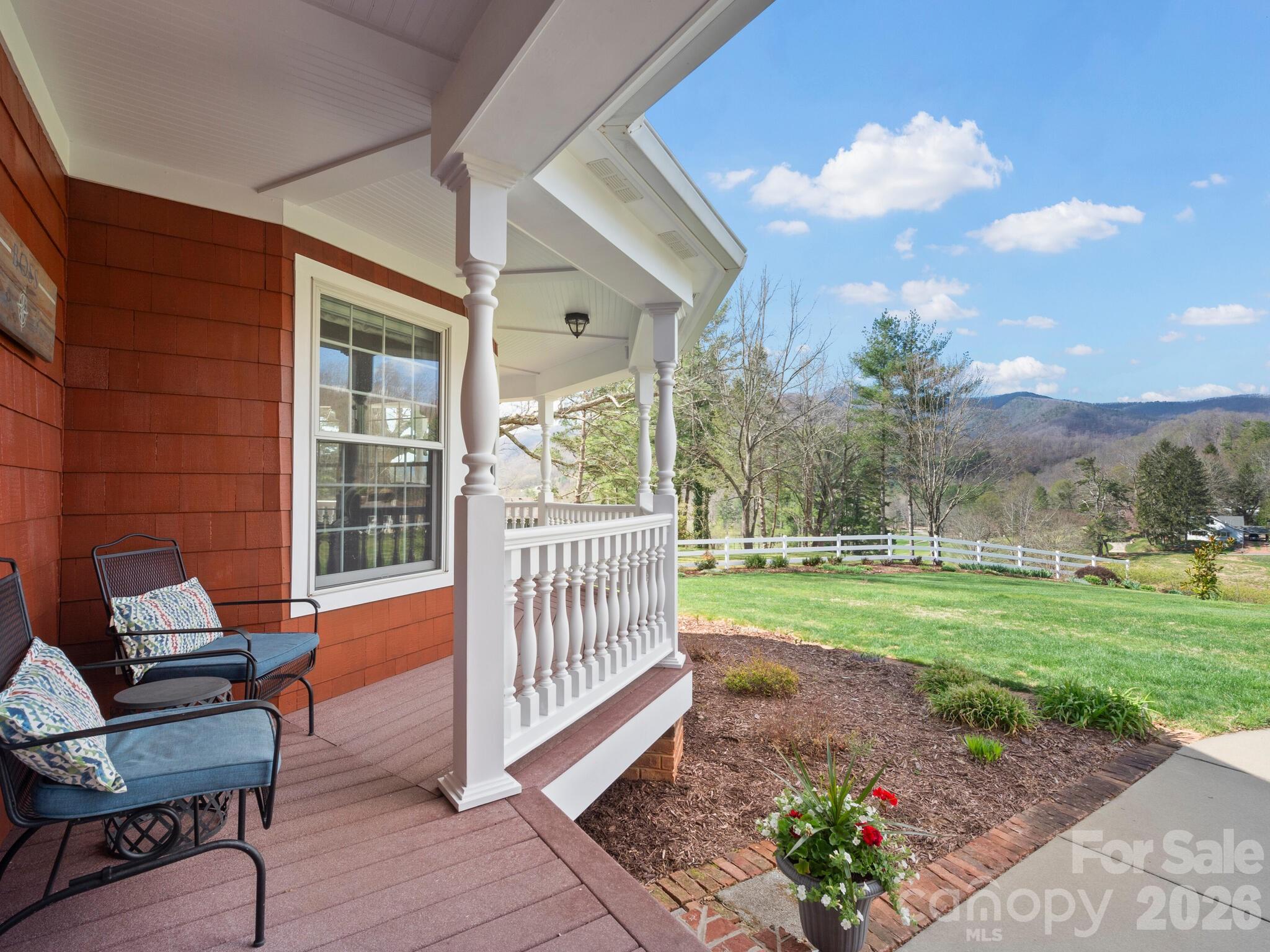 223 Fairway Terrace — Canton
