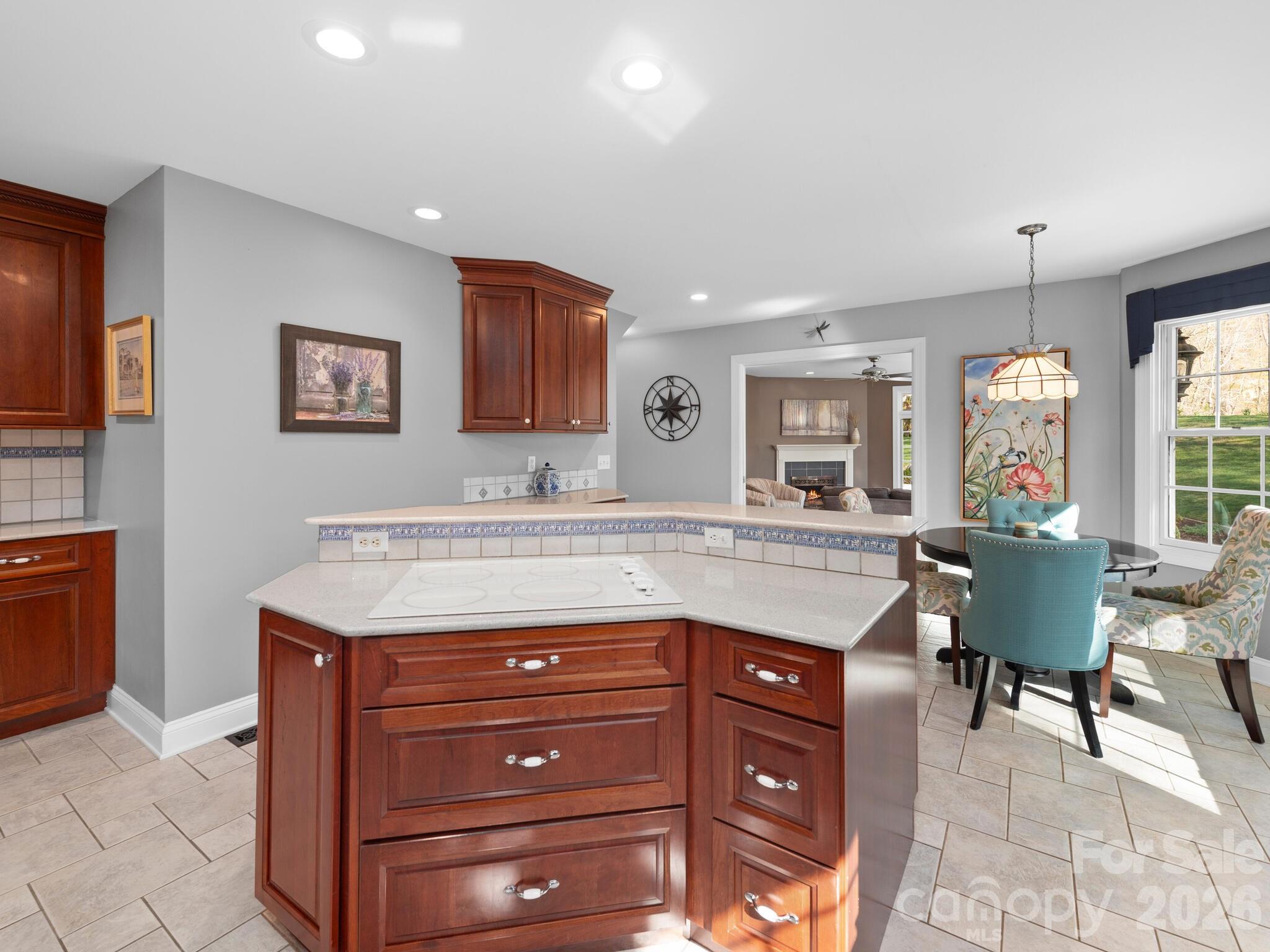 223 Fairway Terrace — Canton