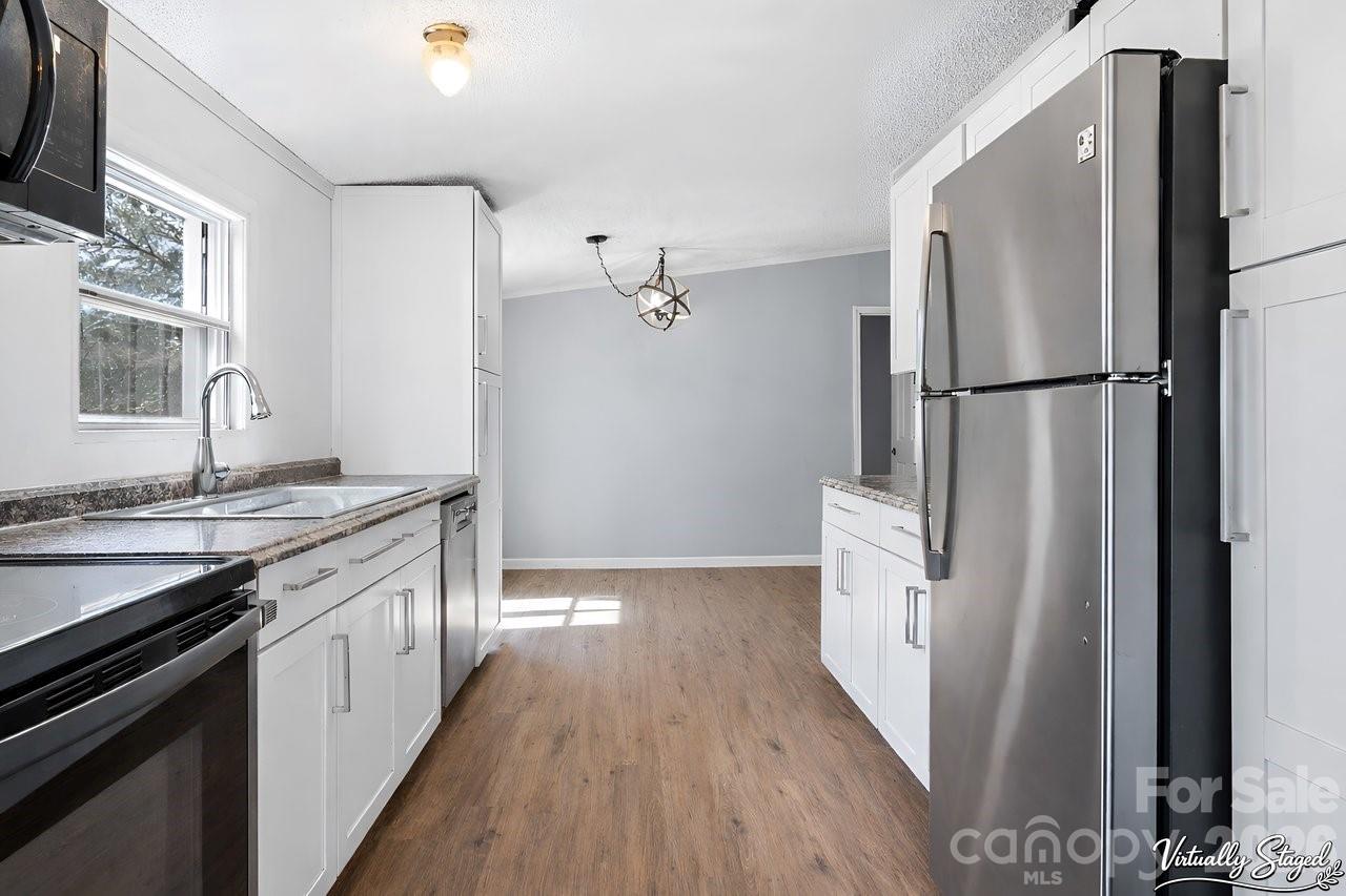 145 White Rock Farm Lane — Statesville