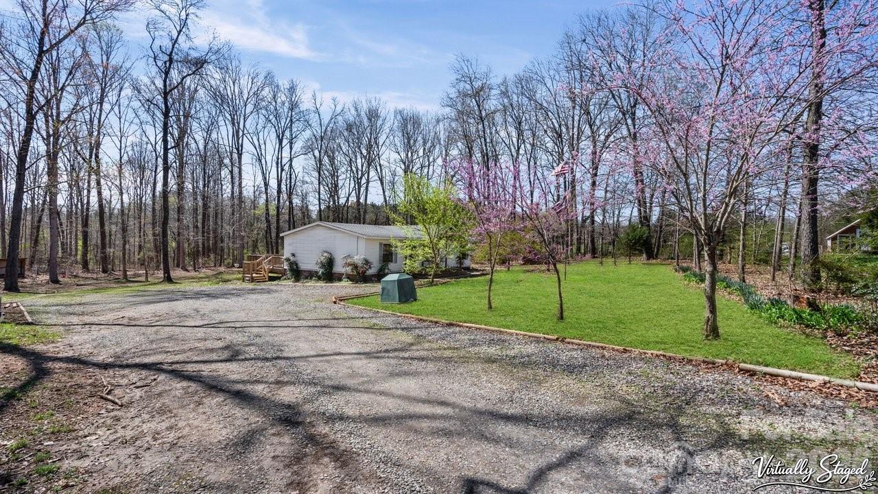 145 White Rock Farm Lane — Statesville