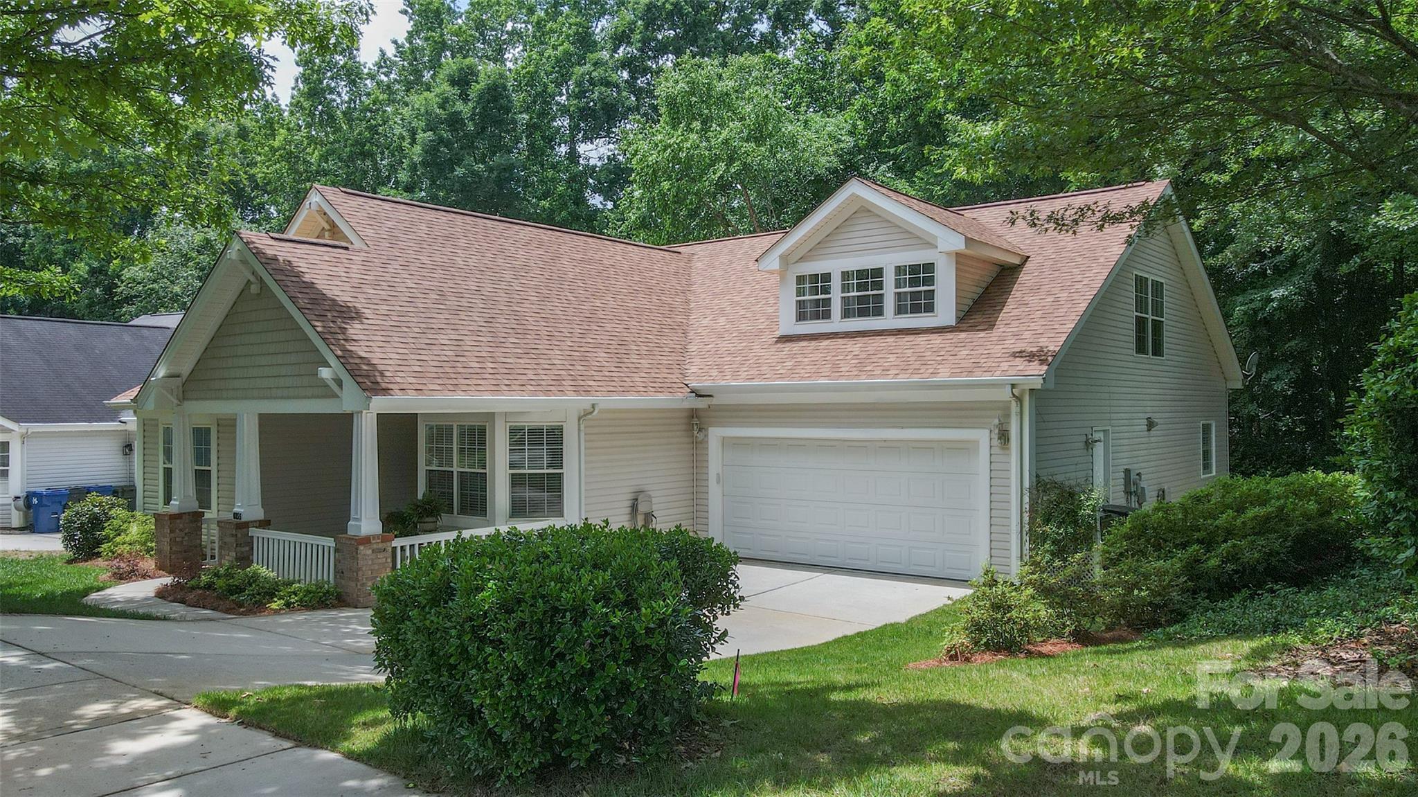 6855 Colonial Garden Drive — Huntersville
