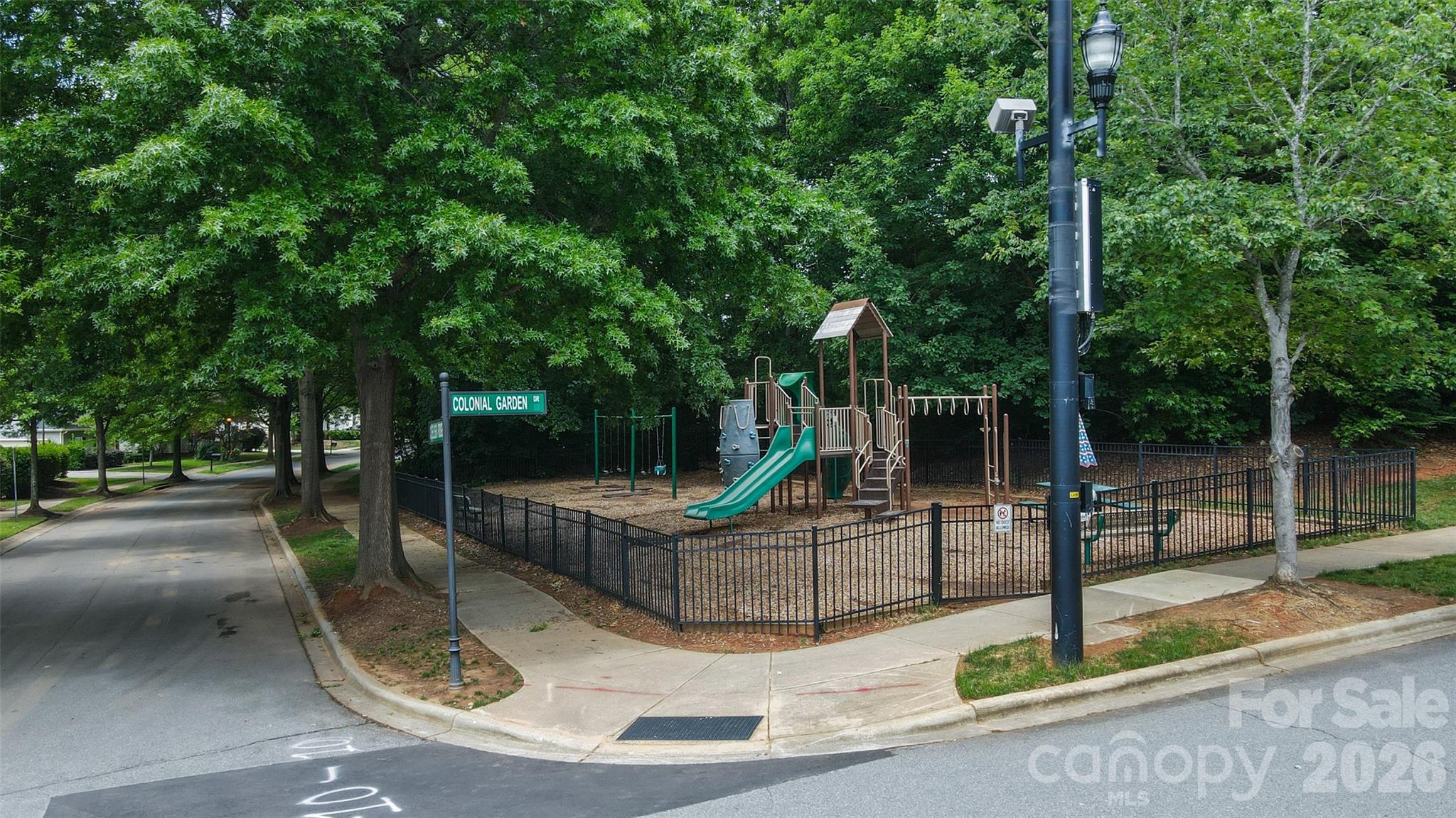 6855 Colonial Garden Drive — Huntersville