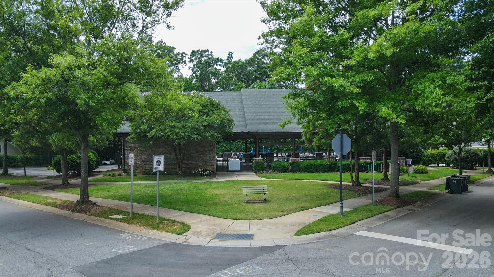 6855 Colonial Garden Drive — Huntersville