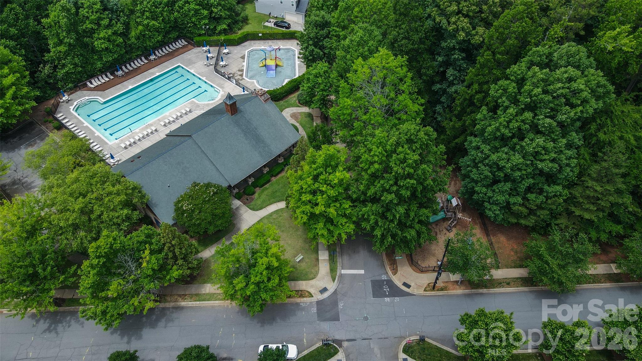6855 Colonial Garden Drive — Huntersville