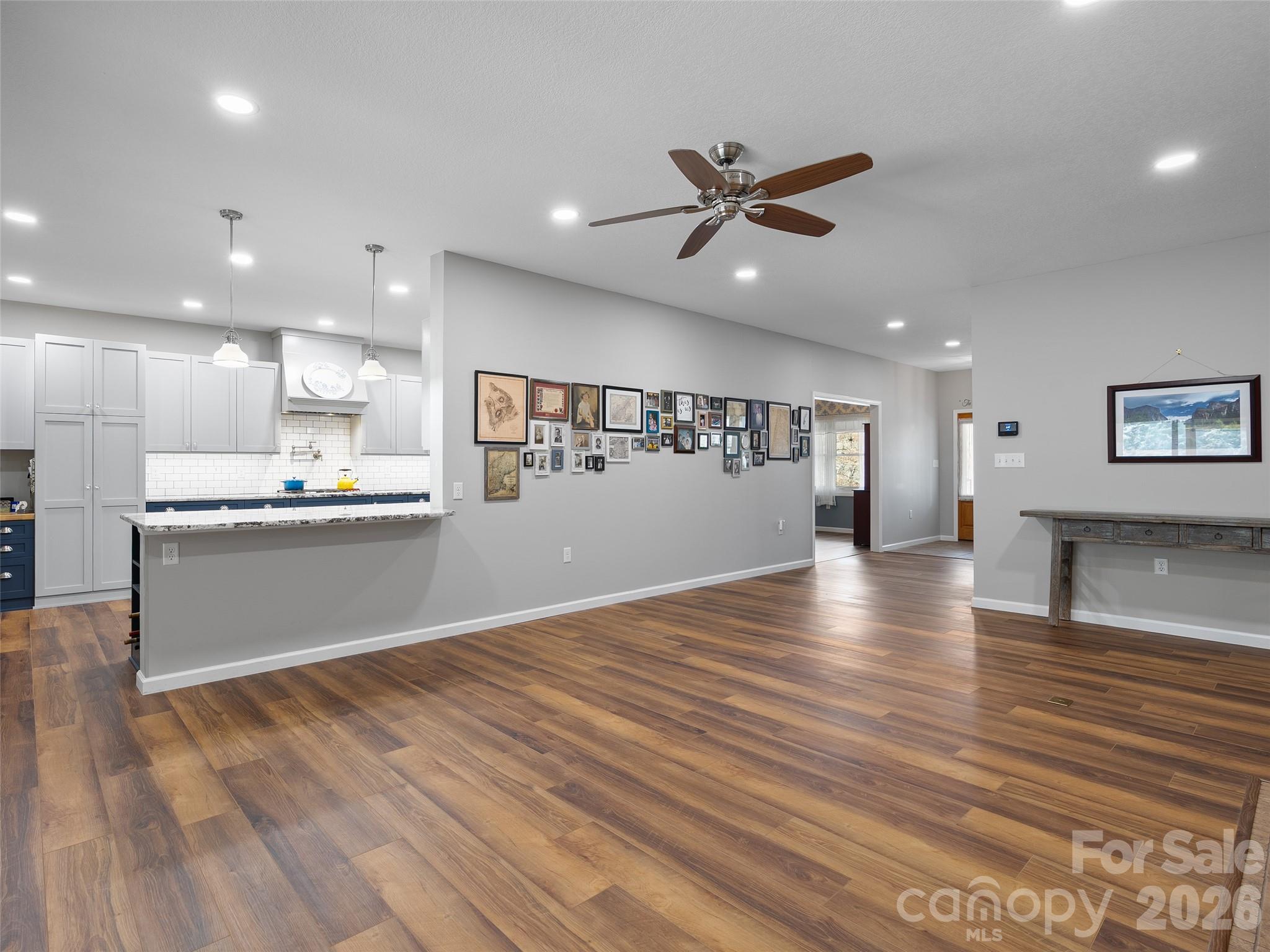 33 Freedom Drive — Waynesville
