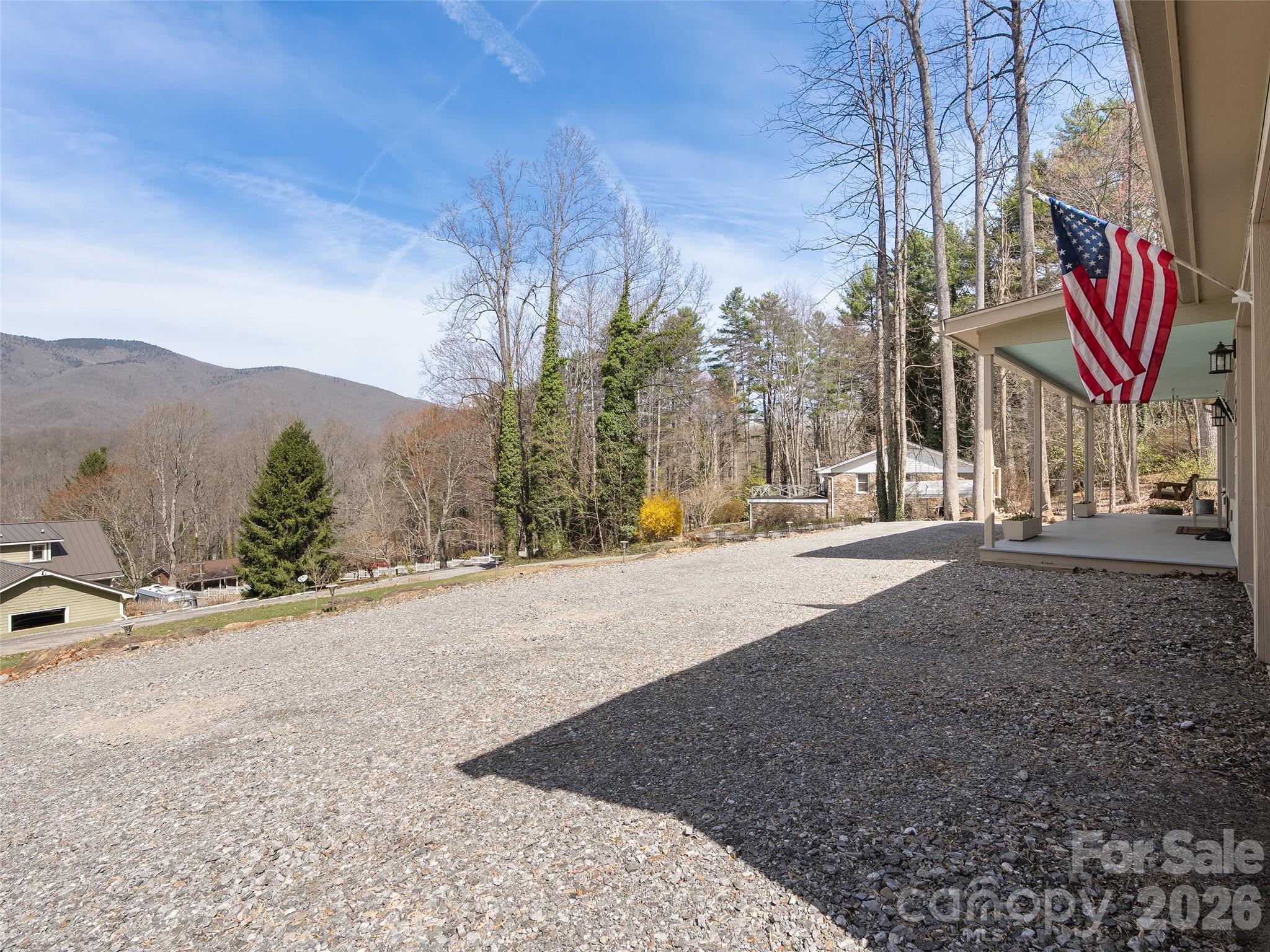 33 Freedom Drive — Waynesville