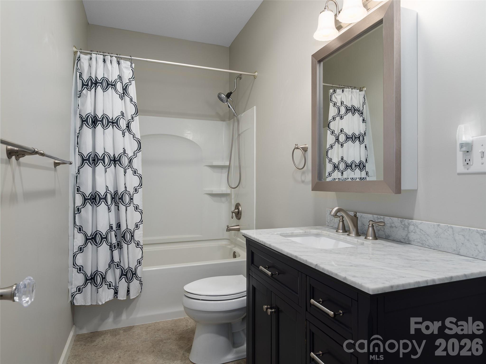 33 Freedom Drive — Waynesville