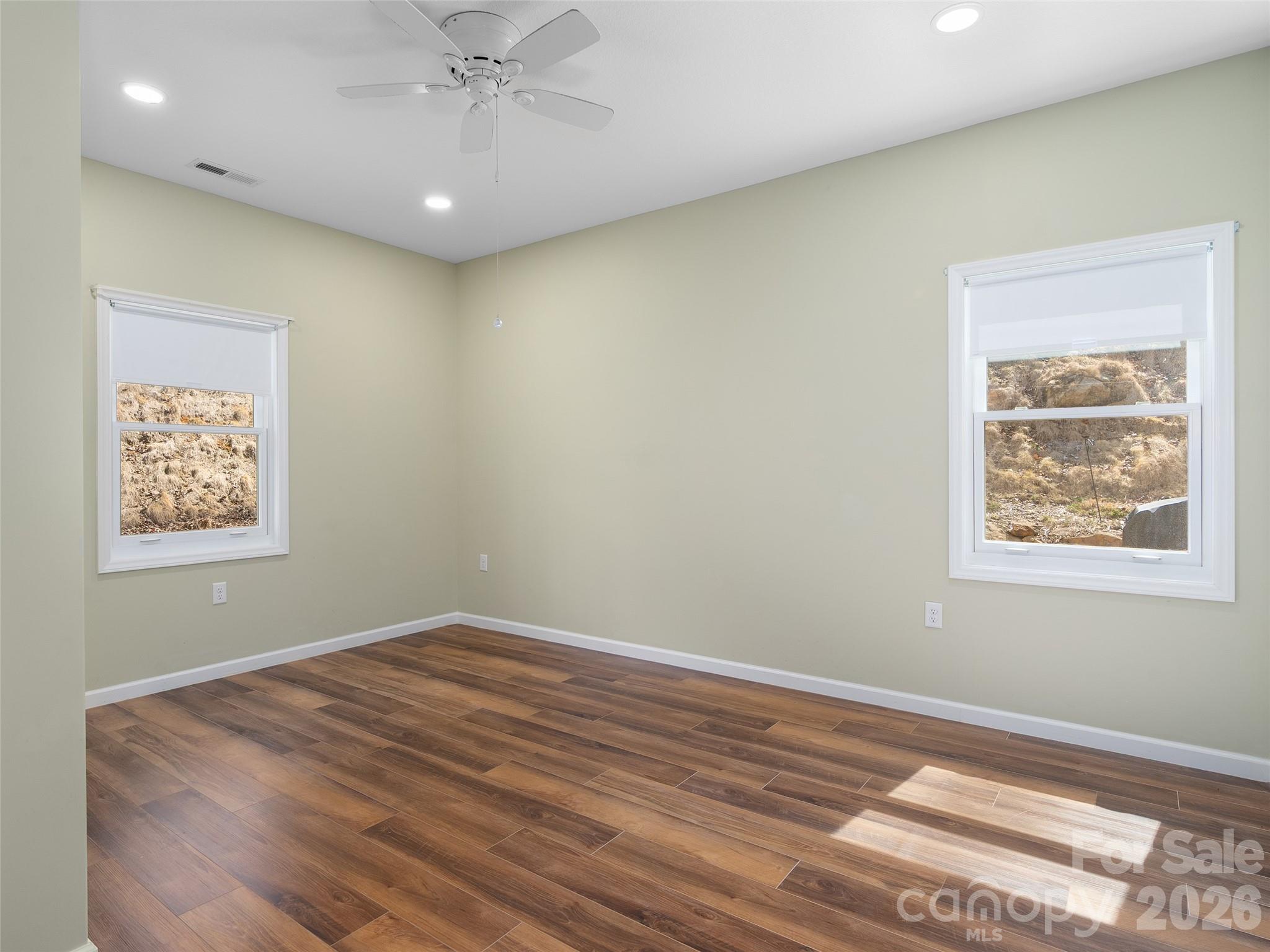 33 Freedom Drive — Waynesville