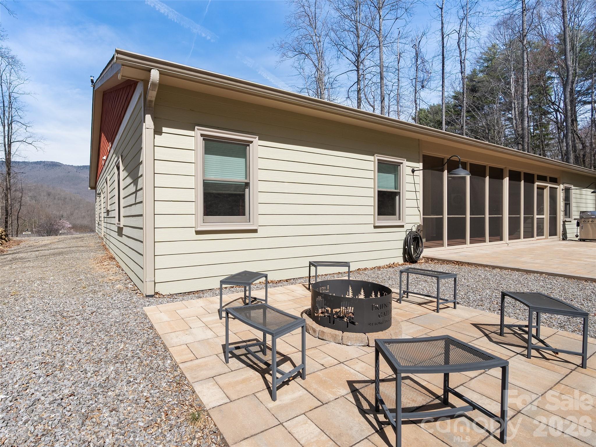 33 Freedom Drive — Waynesville