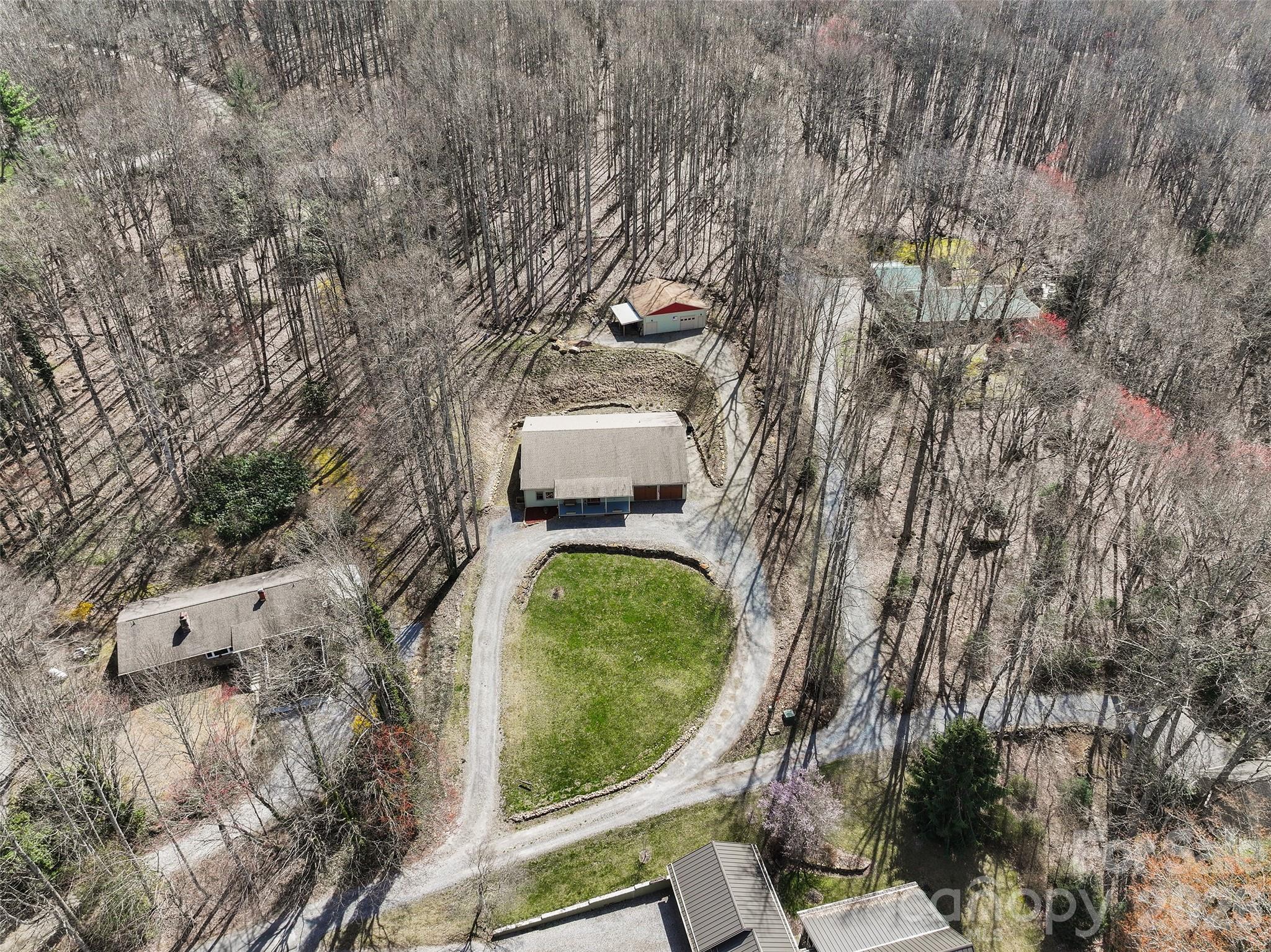 33 Freedom Drive — Waynesville
