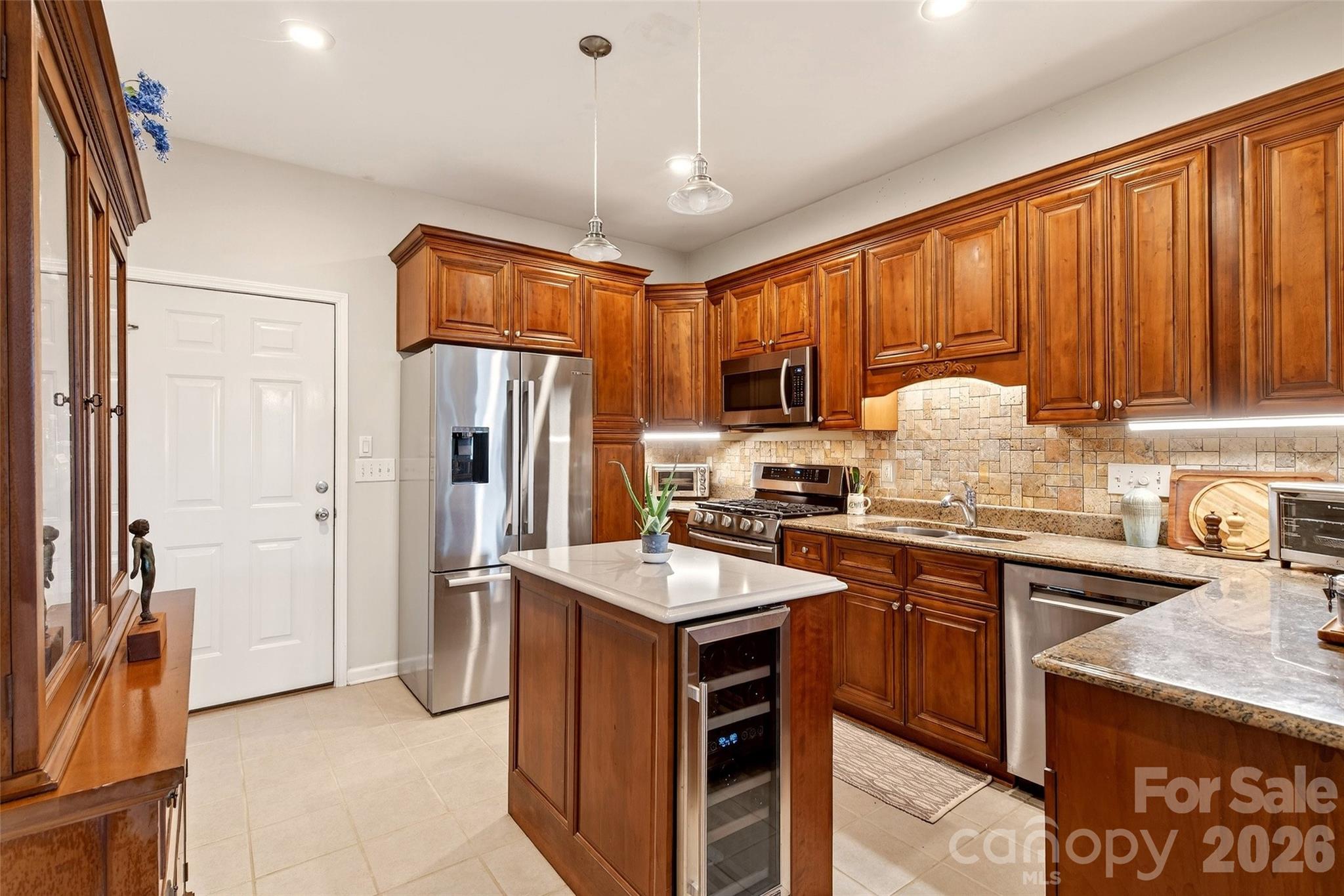 182 Baby Fox Drive — Marion