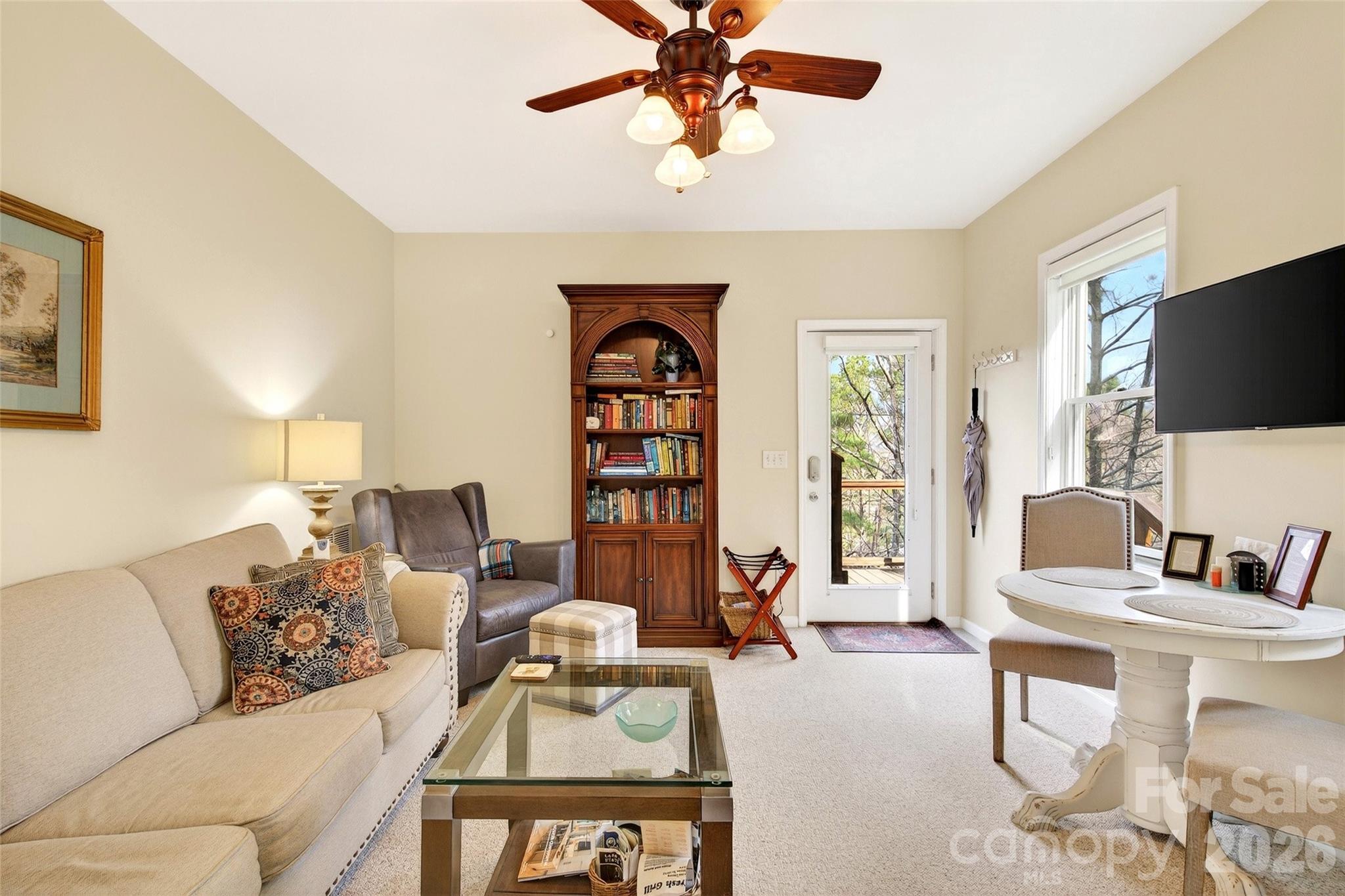 182 Baby Fox Drive — Marion