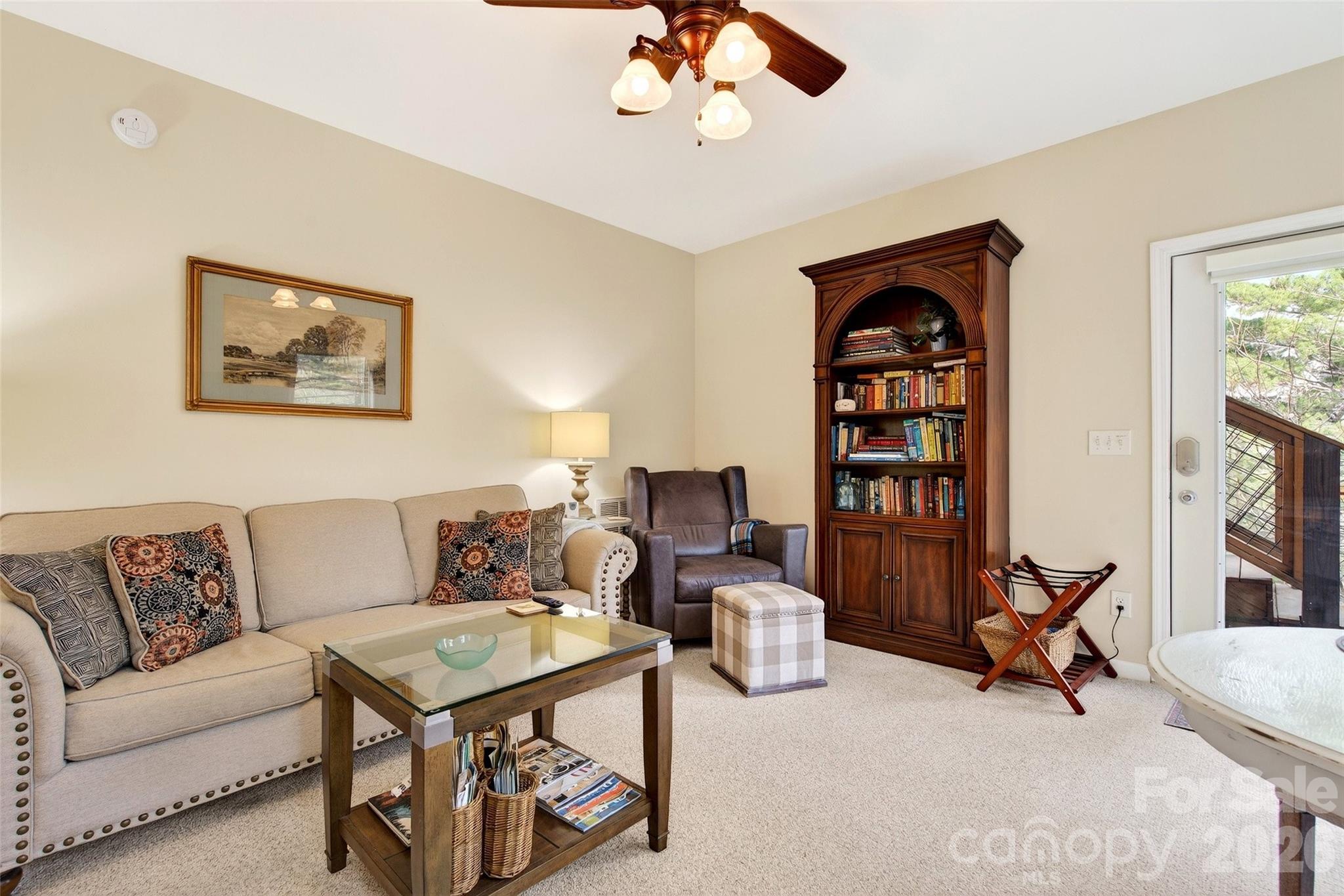 182 Baby Fox Drive — Marion