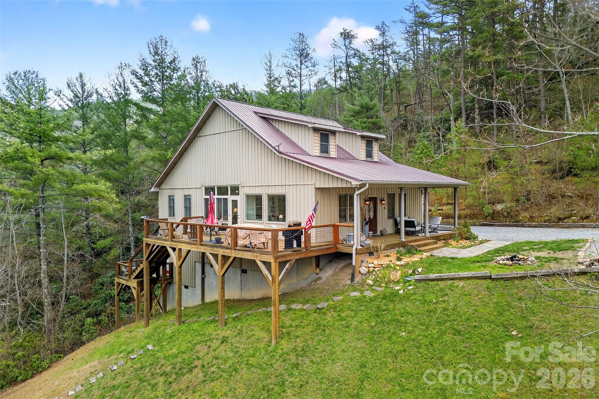 182 Baby Fox Drive — Marion
