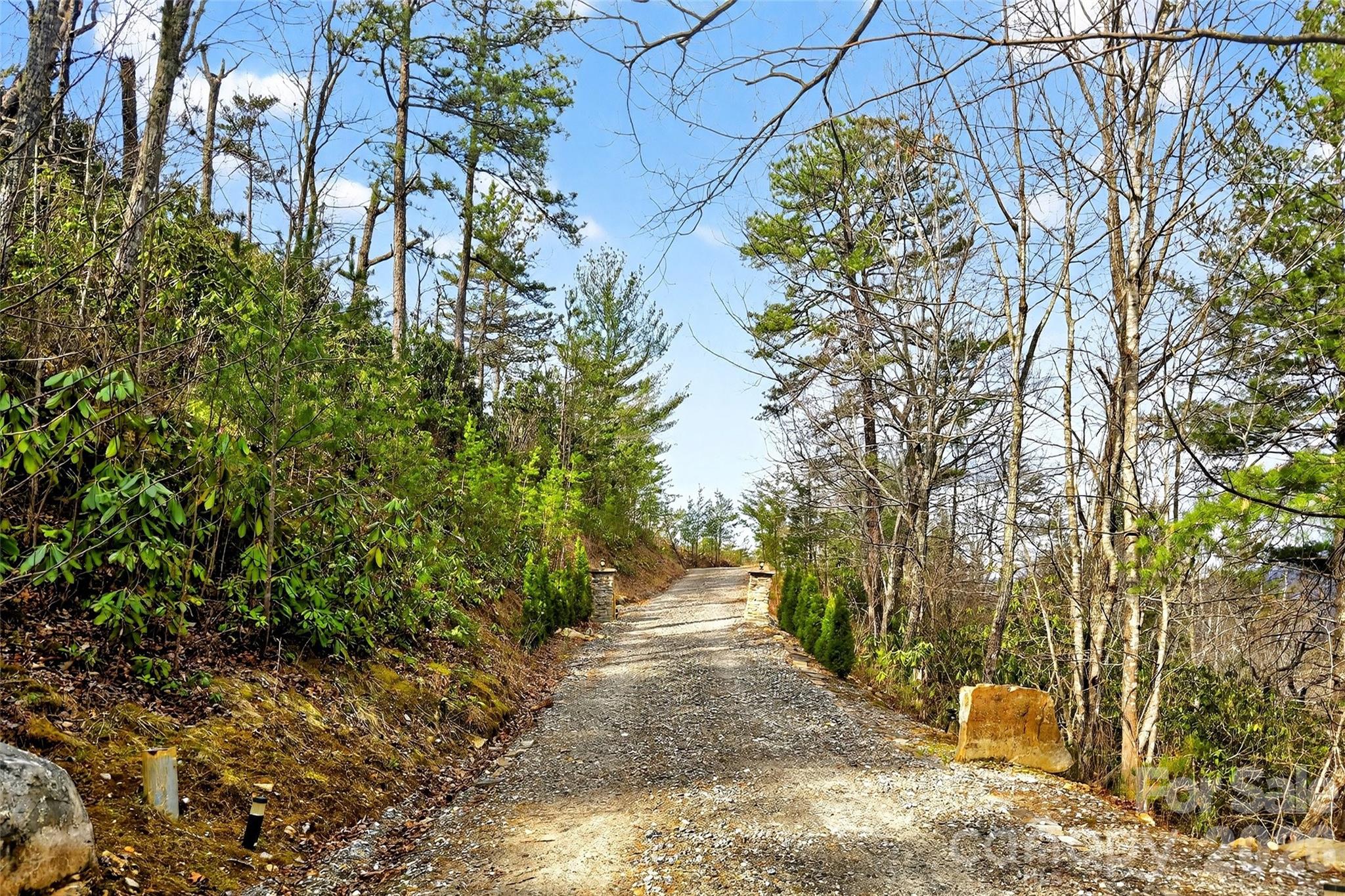 182 Baby Fox Drive — Marion