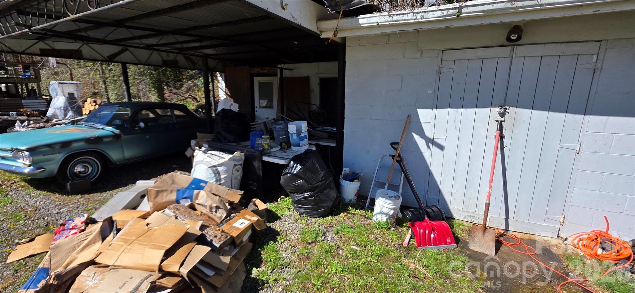 5661 Asheville Highway — Pisgah Forest